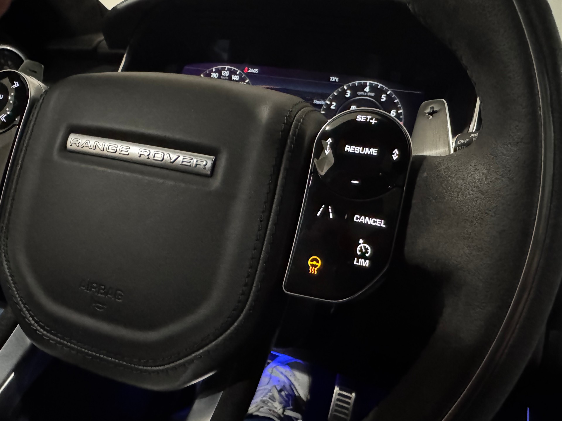 LAND ROVER Range Rover Sport P400 3.0 I6 MHEV HST Automatic | 1.Hand | CH |-image-25
