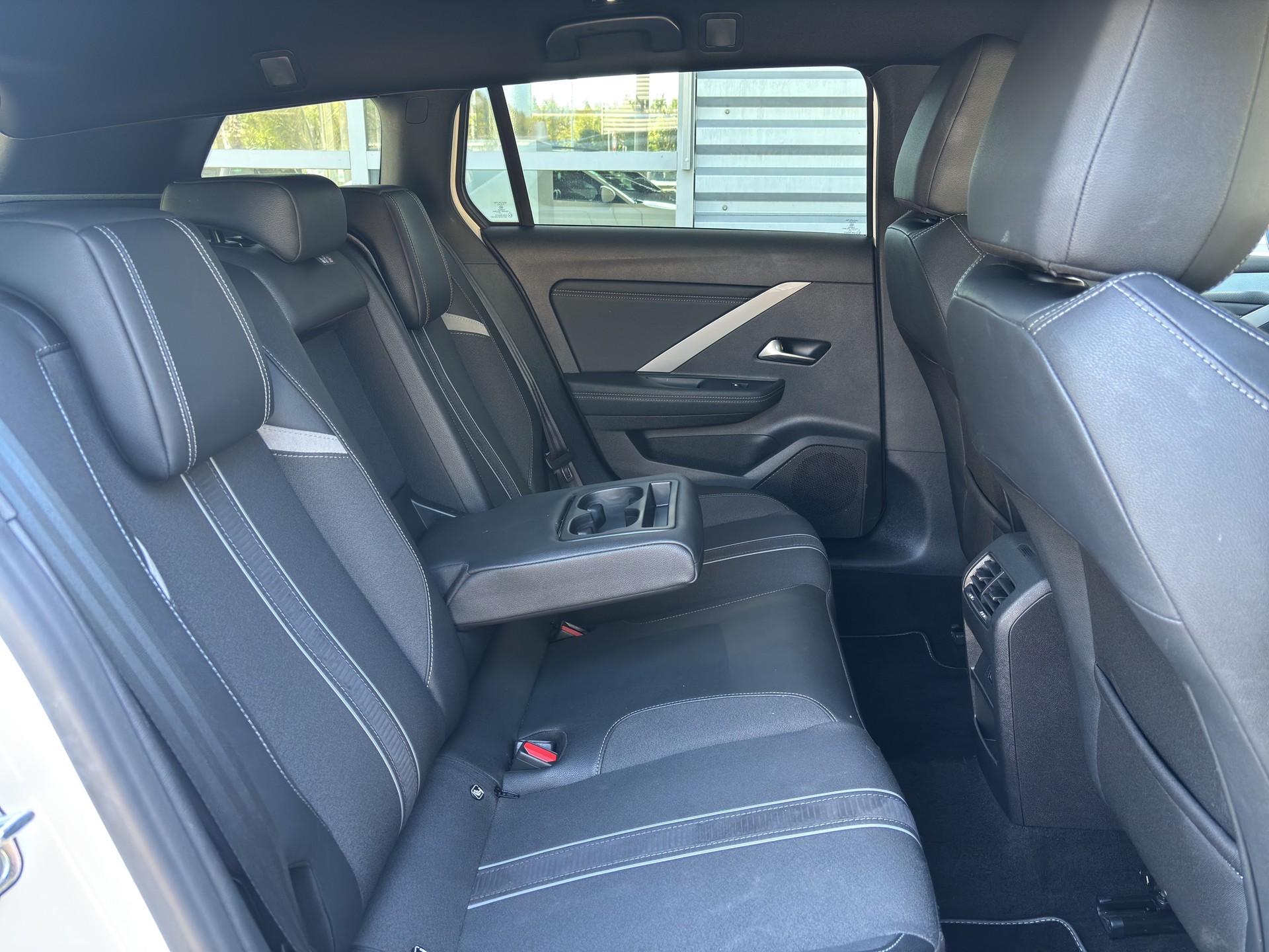 OPEL Astra Sports Tourer 1.6 PHEV Turbo GS A-image-17