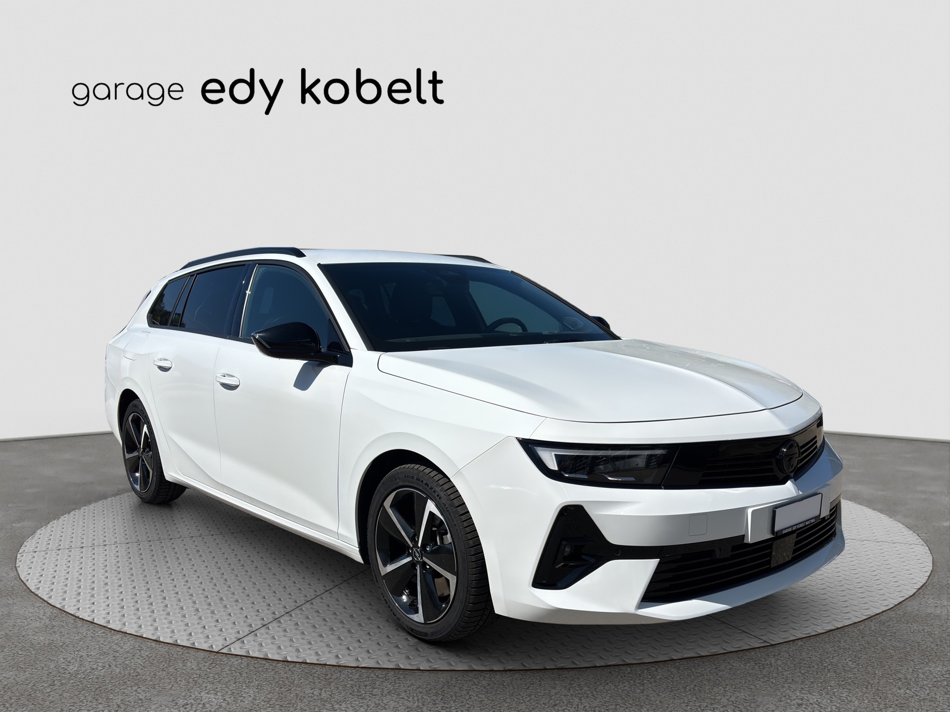 OPEL Astra Sports Tourer 1.6 PHEV Turbo GS A-image-24