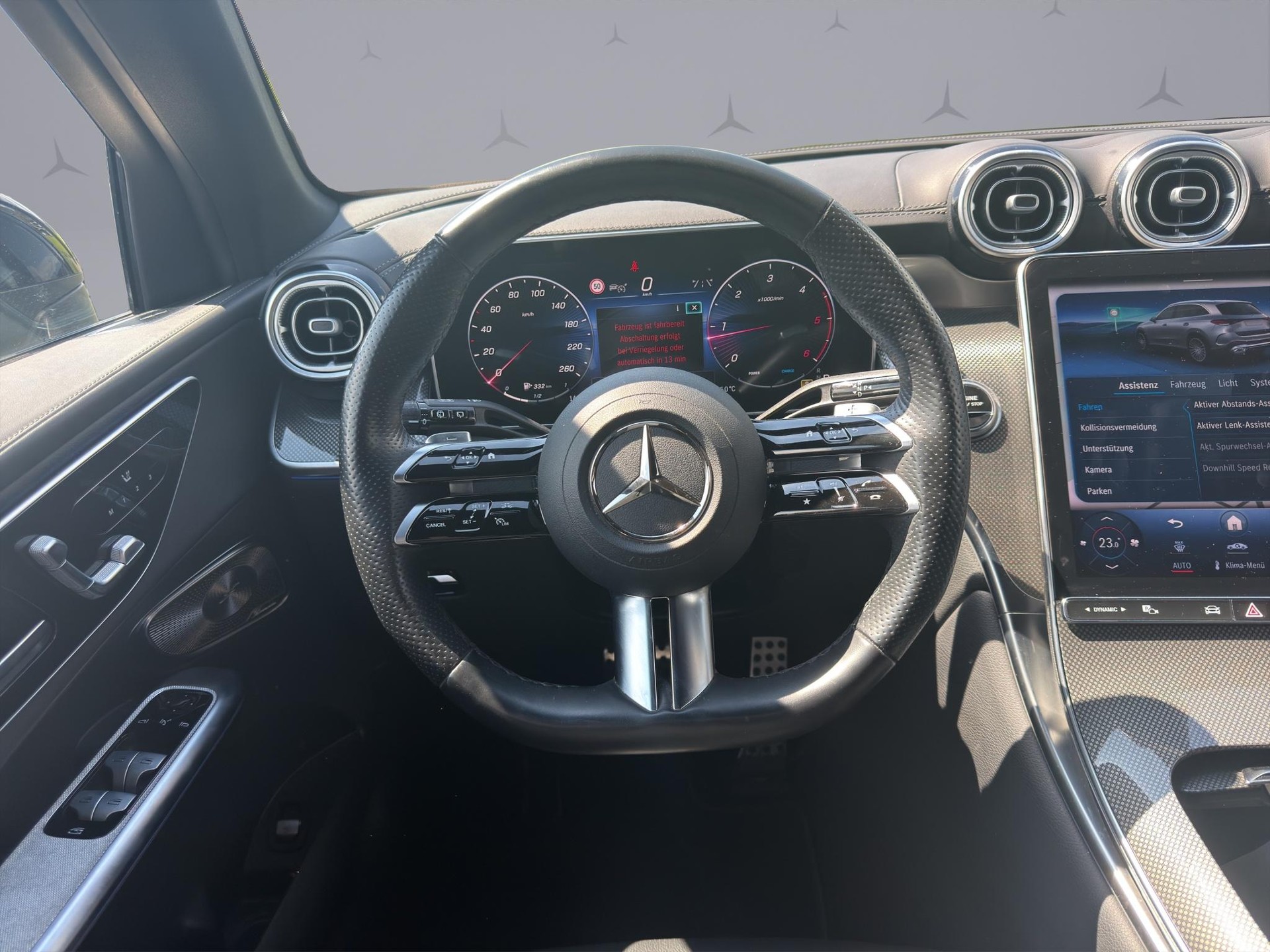 MERCEDES-BENZ GLC 220 d AMG Line 4matic-image-11