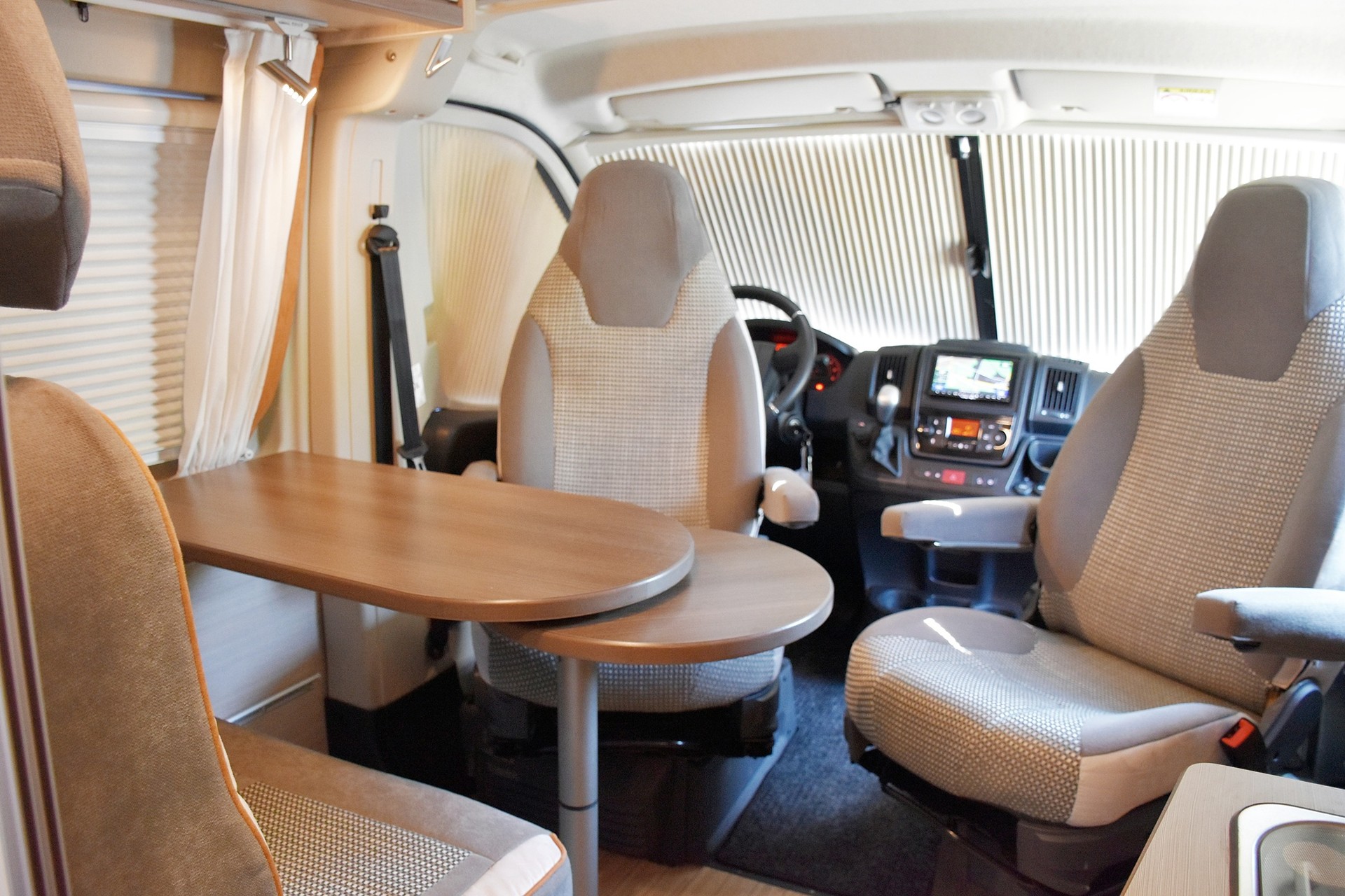 PÖSSL ROAD CAMP R 540 2,3 DIESEL FIAT DUCATO PROFESSIONAL MJ 150-image-8