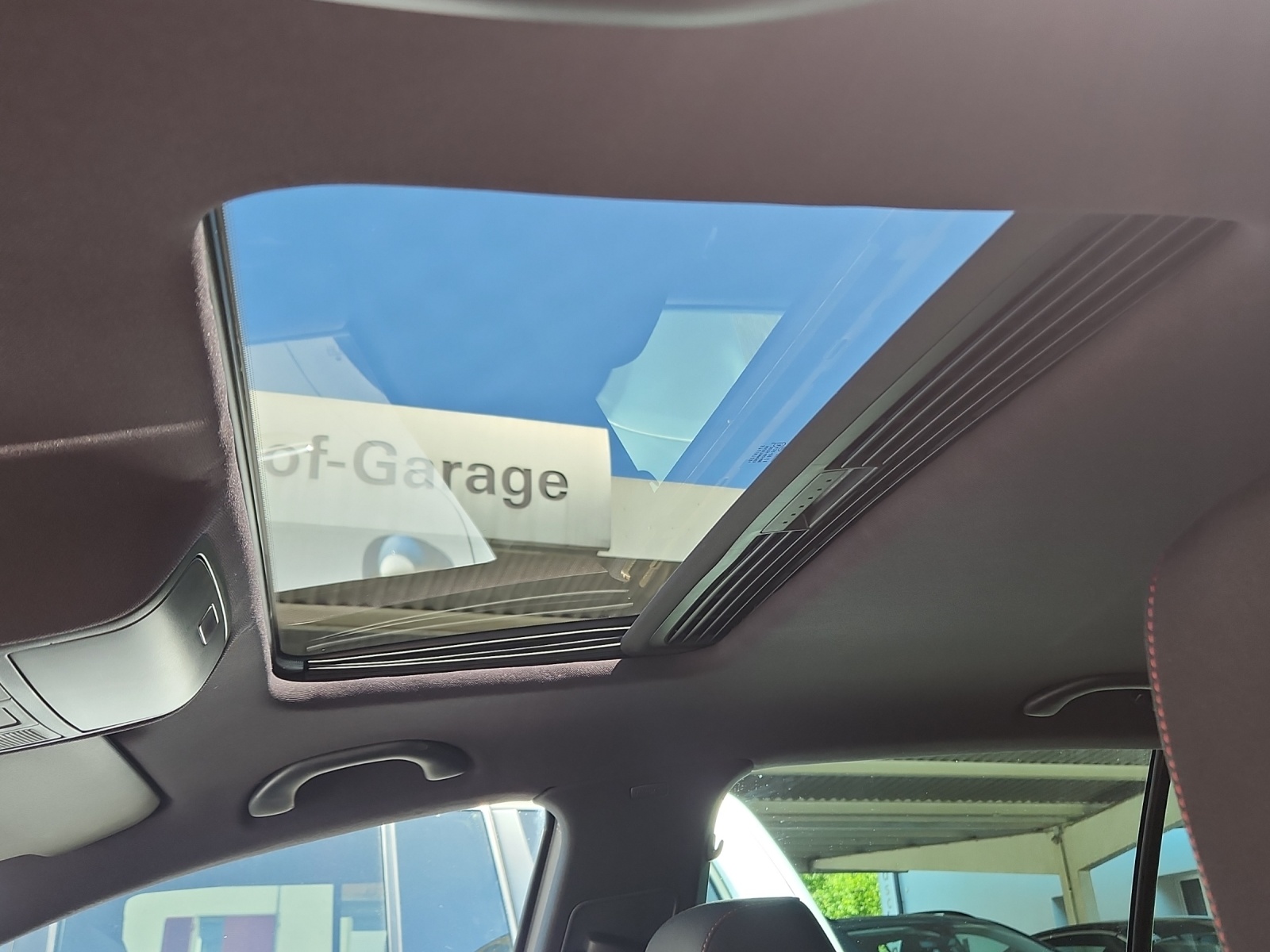 VW Golf 2.0 TSI GTI DSG-image-17