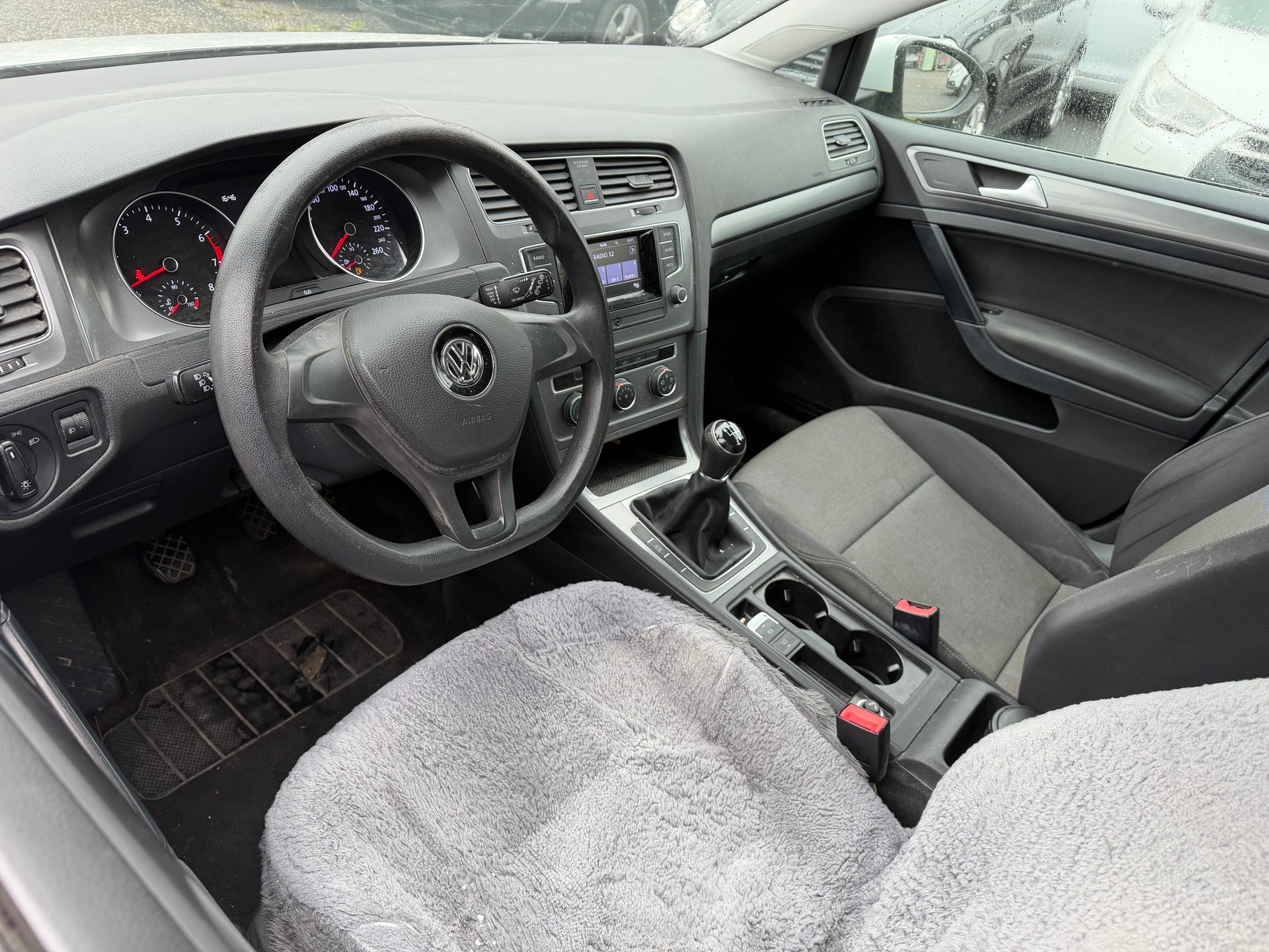 VW Golf Variant 1.2 TSI Trendline-image-9