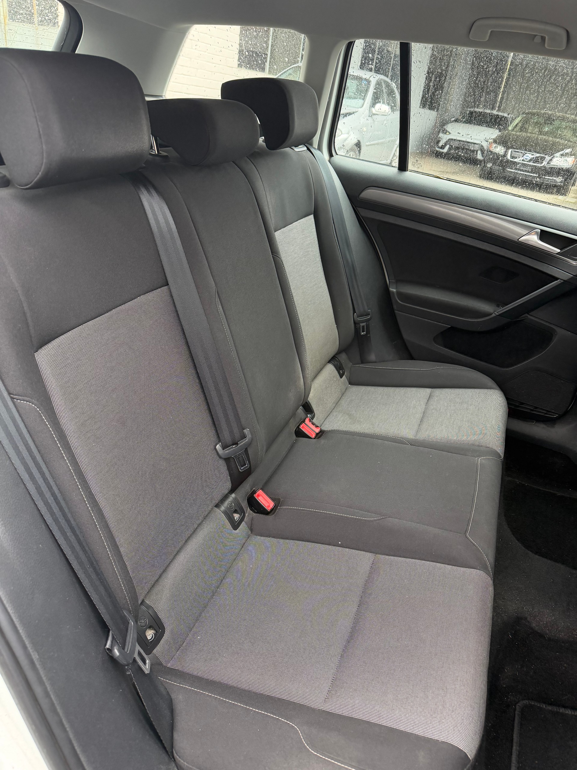 VW Golf Variant 1.2 TSI Trendline-image-8