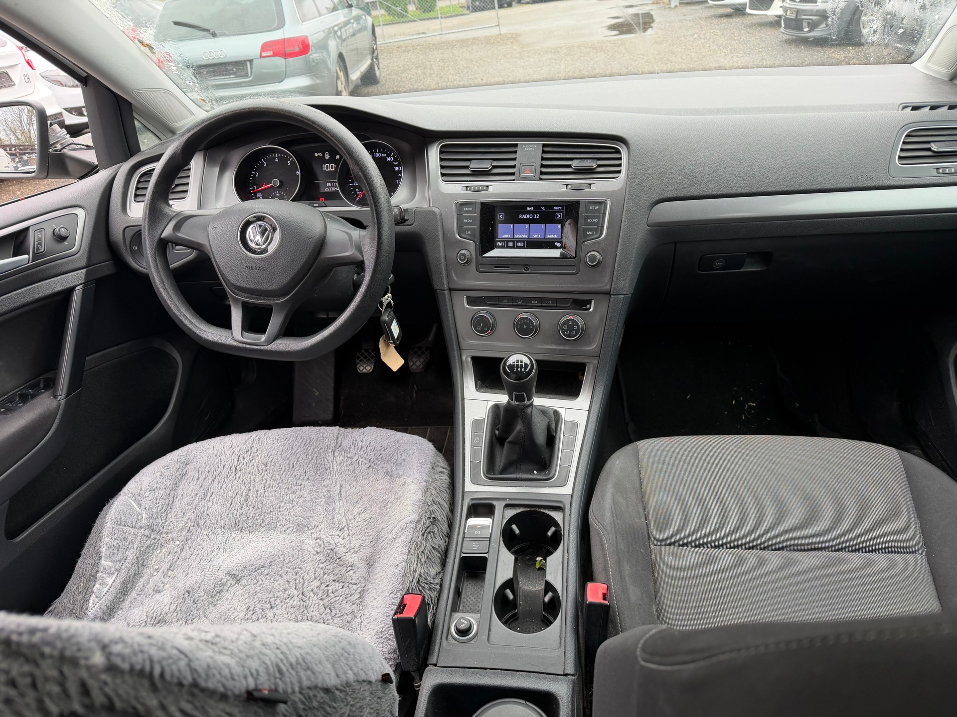 VW Golf Variant 1.2 TSI Trendline-image-3