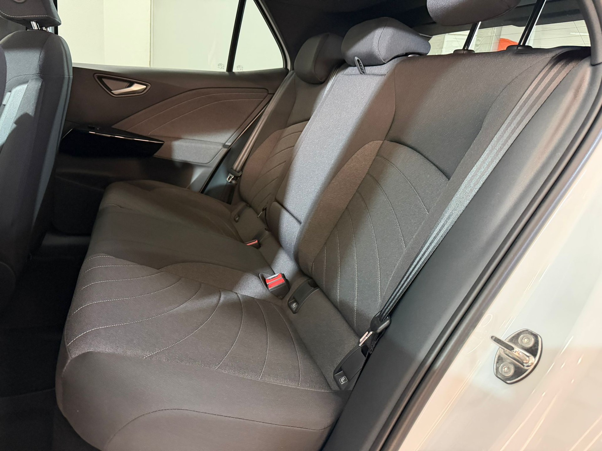 VW ID.3 Pro 52 kWh Pure Value-image-9