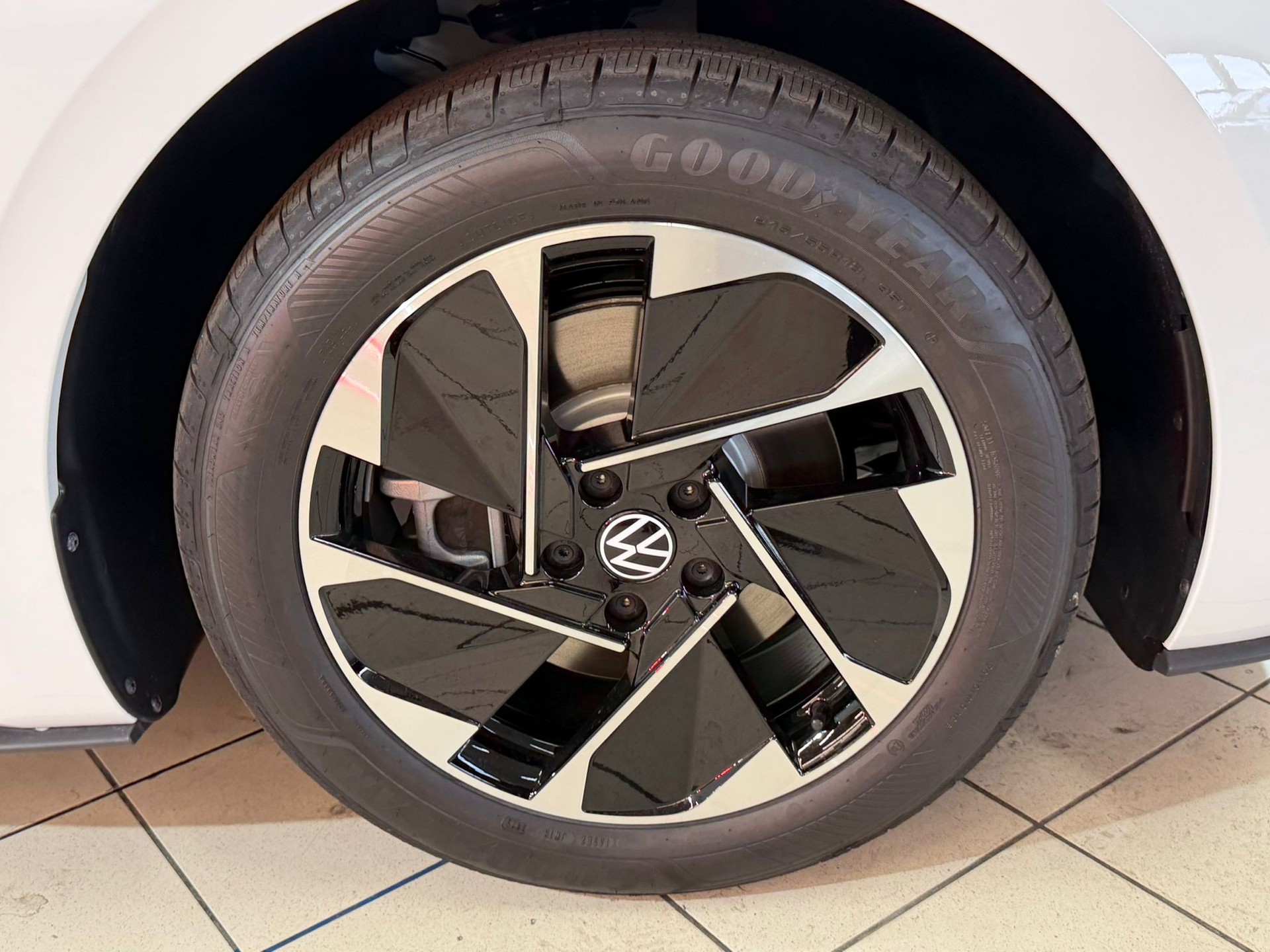 VW ID.3 Pro 52 kWh Pure Value-image-4