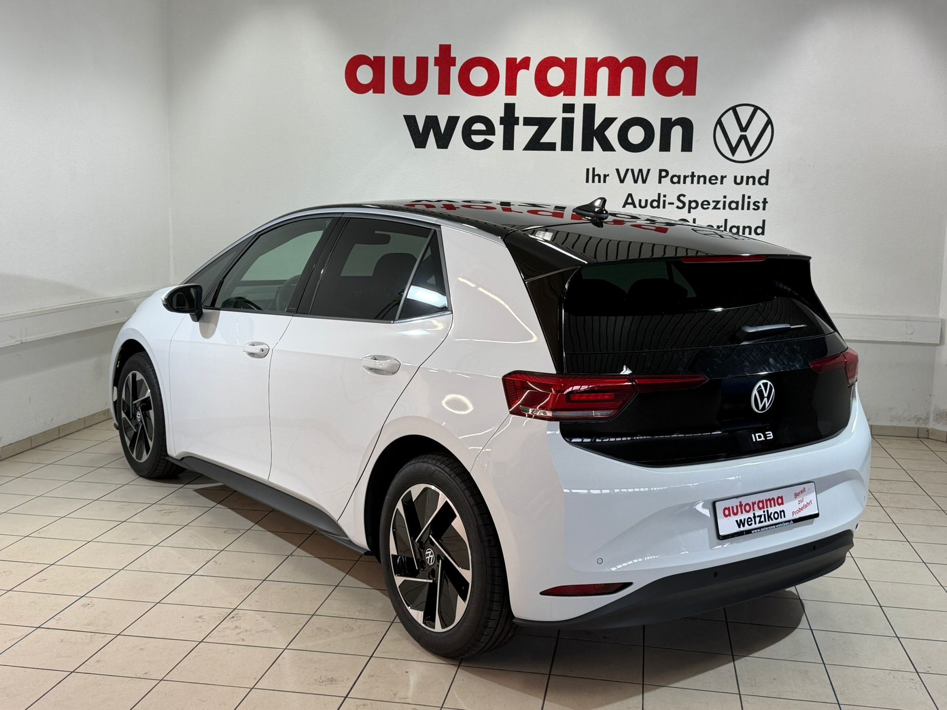 VW ID.3 Pro 52 kWh Pure Value-image-2