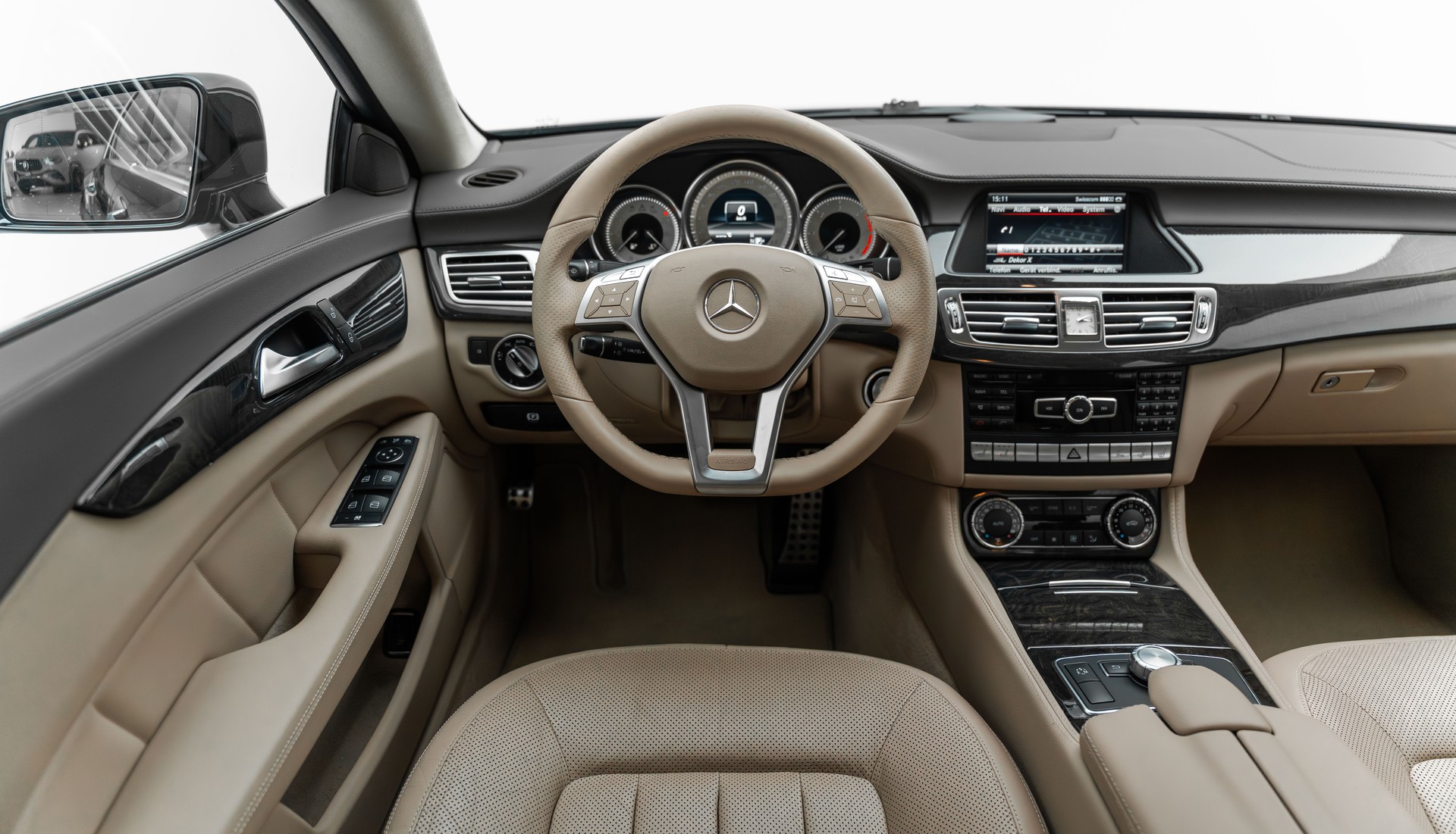 MERCEDES-BENZ CLS 350 CDI 4Matic 7G-Tronic-image-13