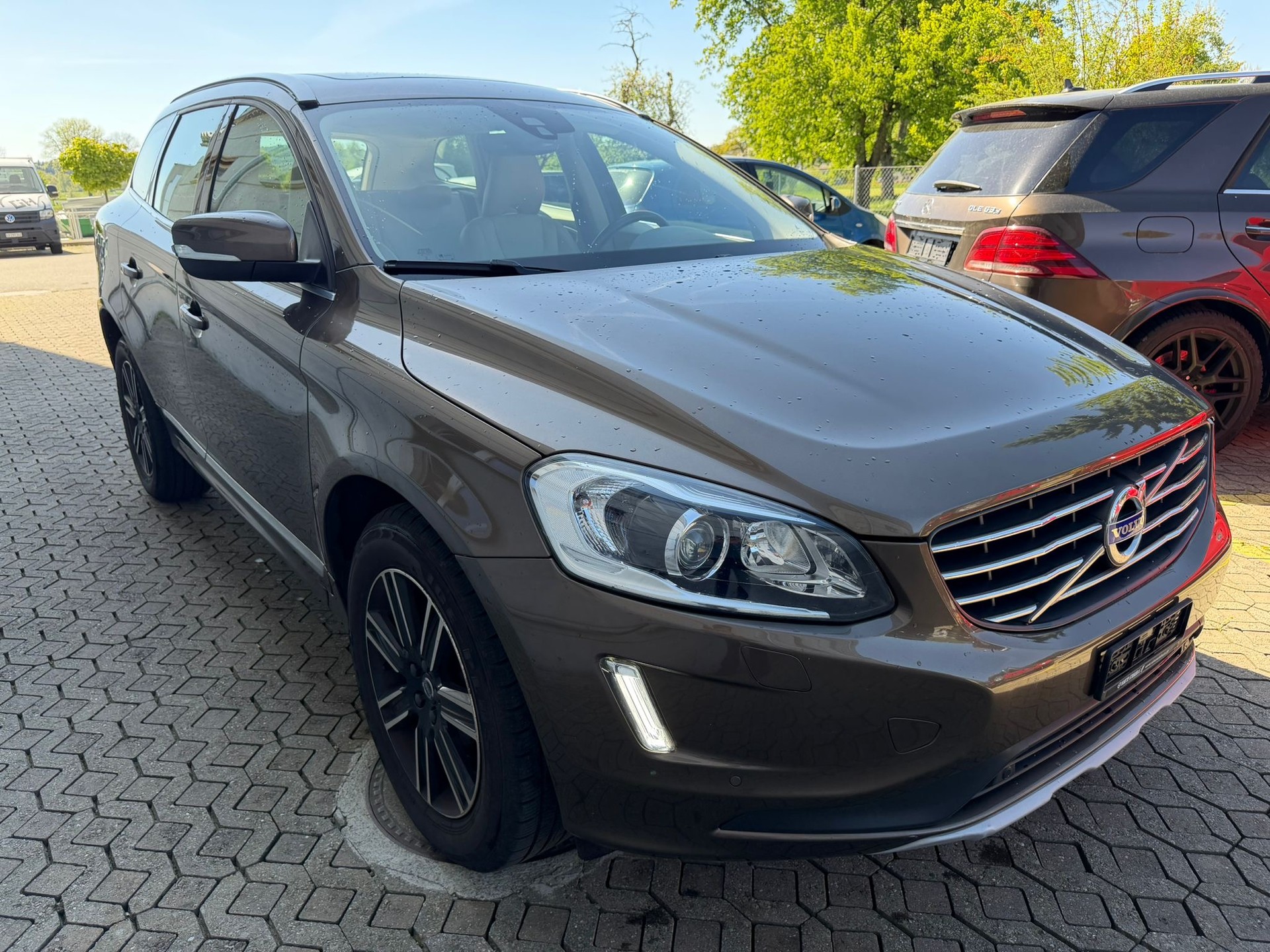VOLVO XC60 D3 Summum Geartronic-image-0