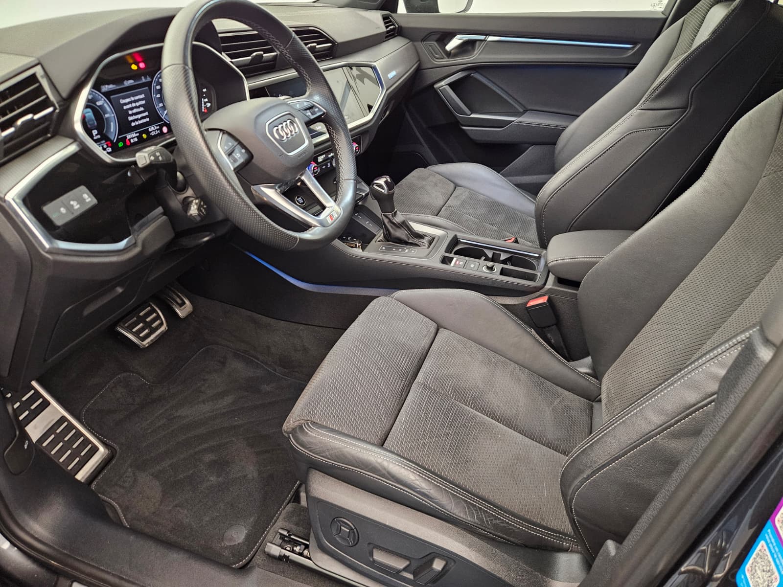 AUDI Q3 Sportback 45 TFSI e S line Attraction S-tronic-image-9