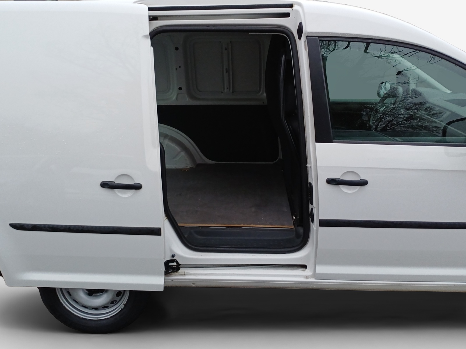 VW Caddy 2.0TDI BlueMotion Technology-image-14