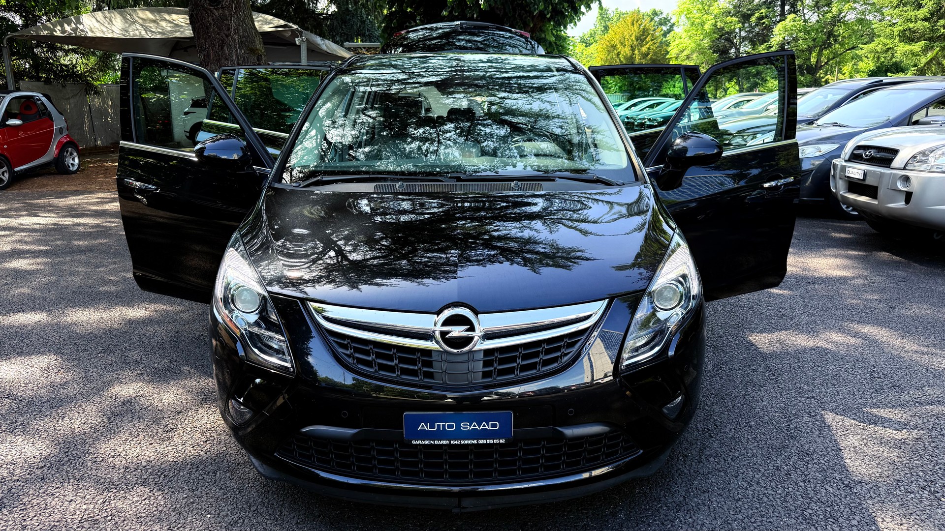 OPEL Zafira Tourer 1.4i 16V Cosmo-image-12