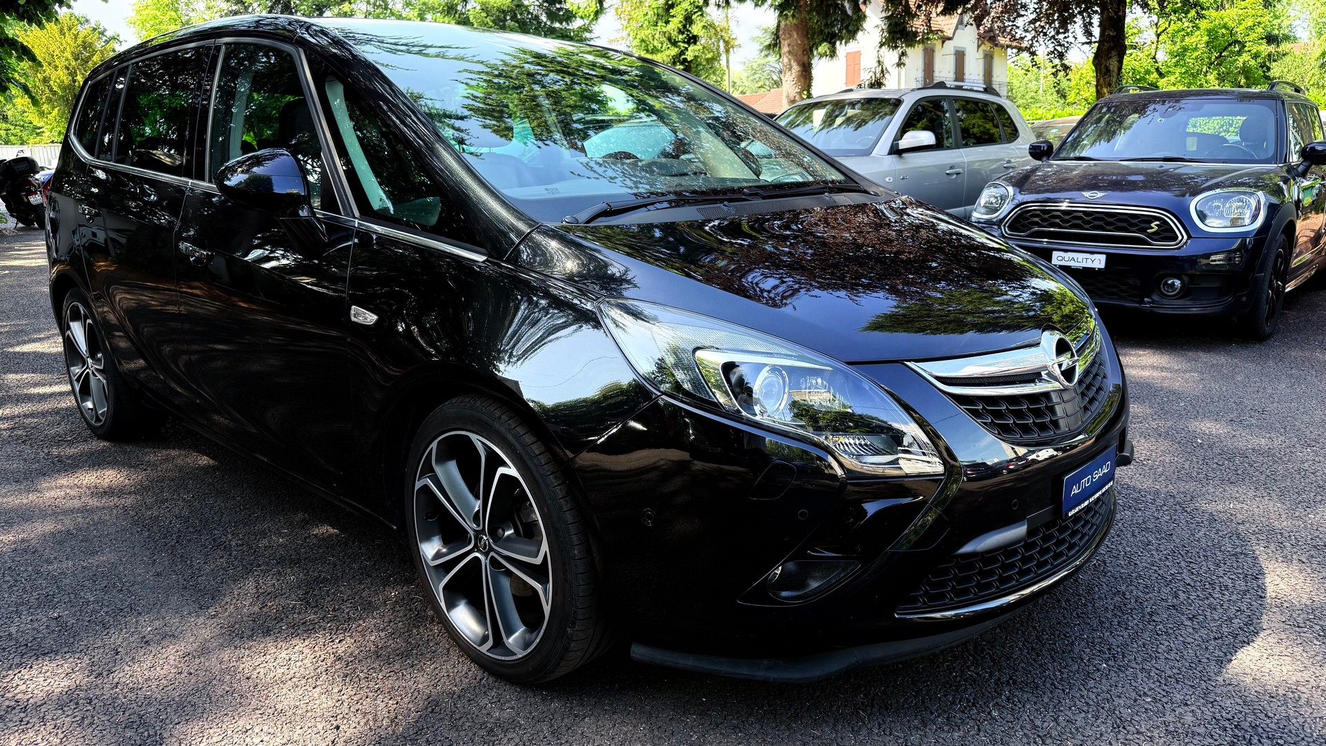 OPEL Zafira Tourer 1.4i 16V Cosmo-image-1