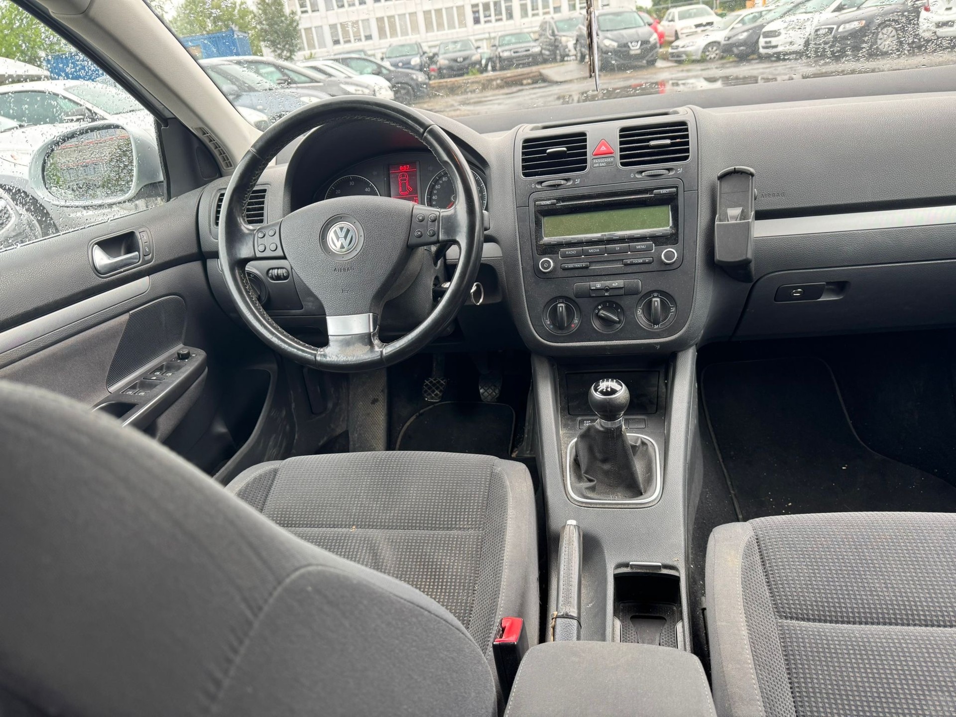 VW Golf Variant 1.9 TDI Trendline-image-8