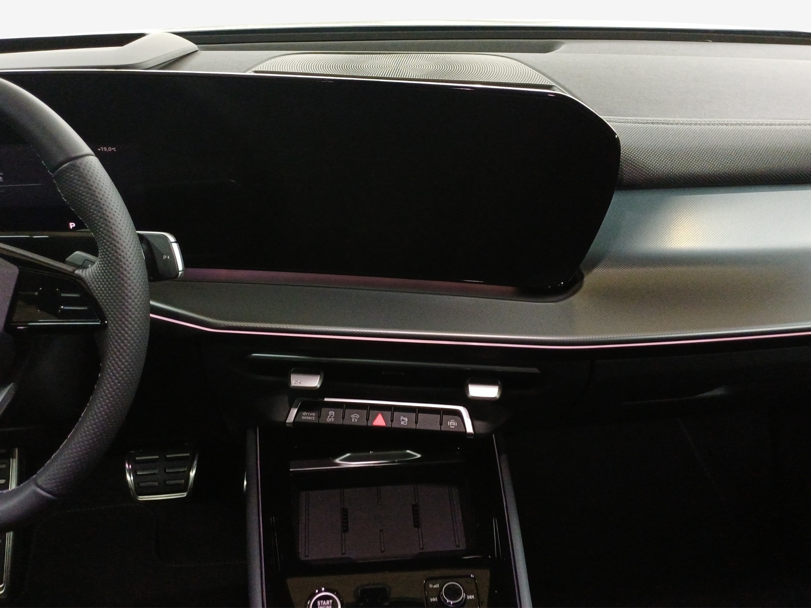 AUDI Q3 SUV e-hybrid 200 kW S tronig-image-10