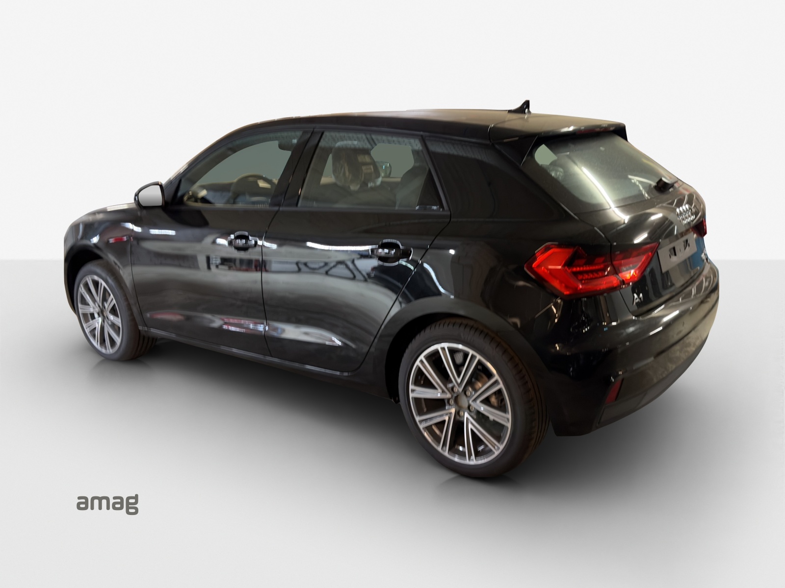 AUDI A1 Sportback 30 TFSI Attraction S-tronic-image-2