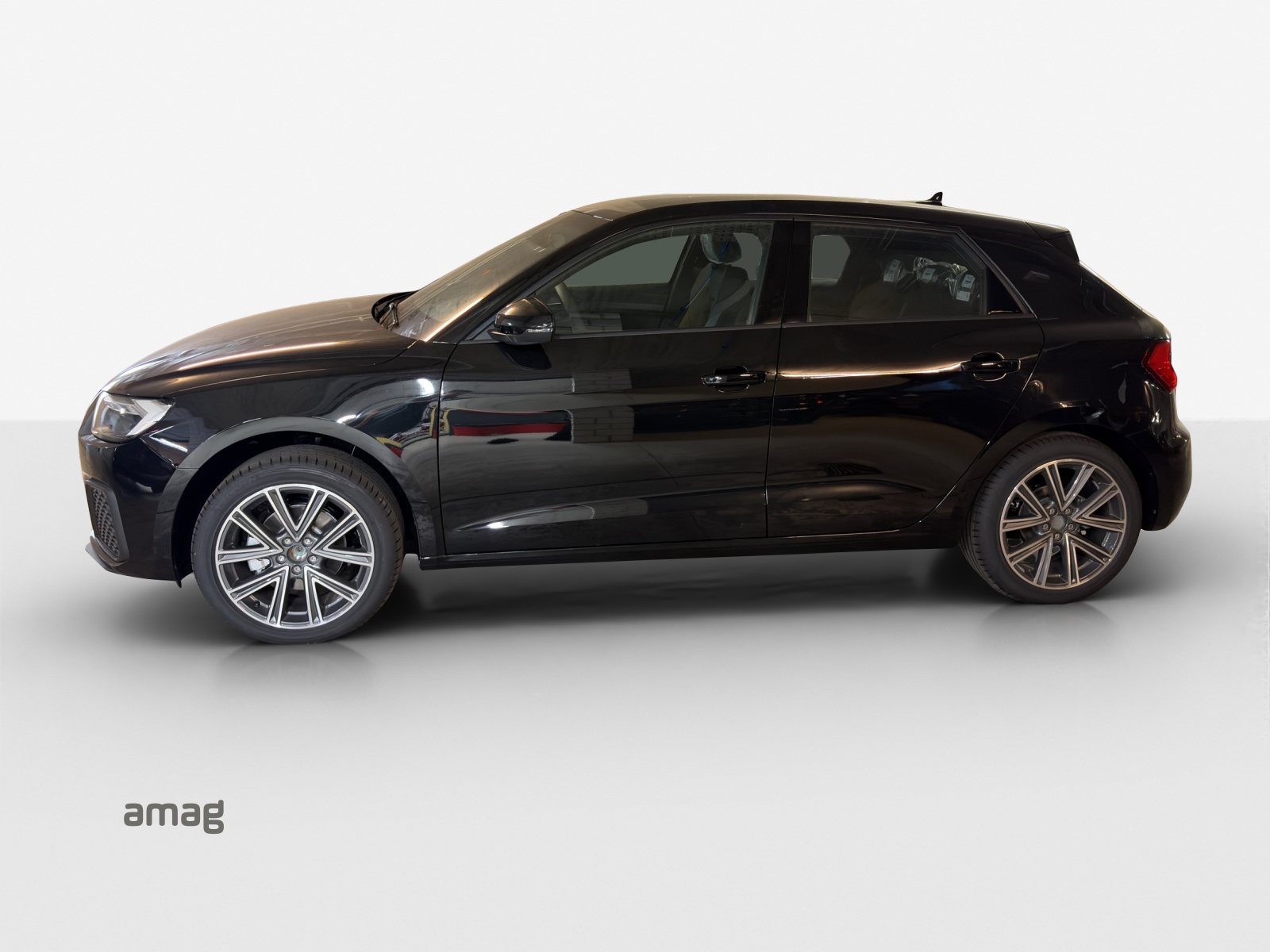 AUDI A1 Sportback 30 TFSI Attraction S-tronic-image-1