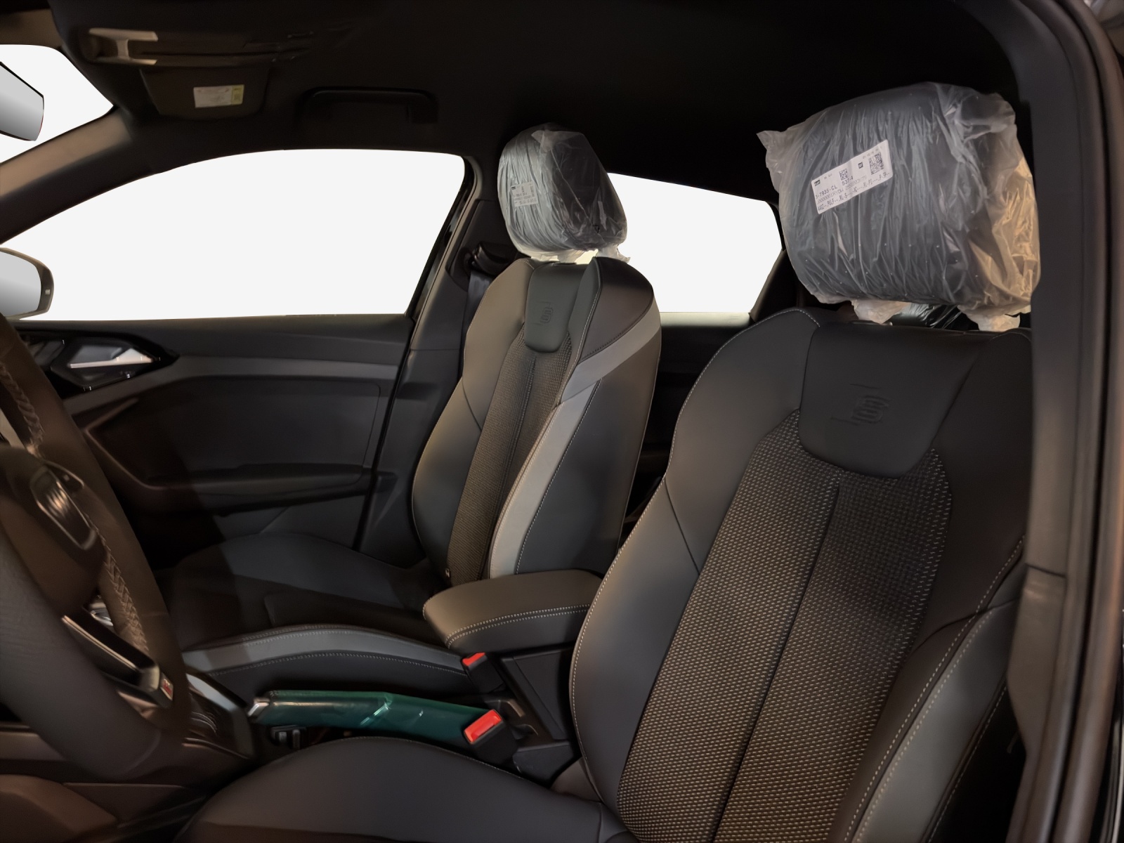 AUDI A1 Sportback 30 TFSI Attraction S-tronic-image-13