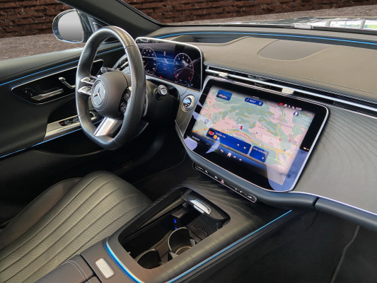 MERCEDES-BENZ E 200 9G-Tronic 4Matic-image-14