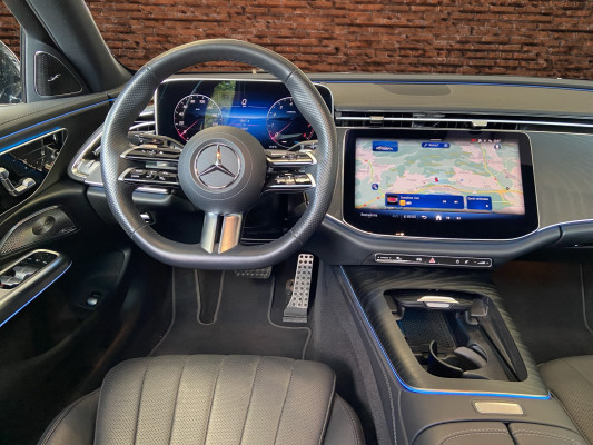 MERCEDES-BENZ E 200 9G-Tronic 4Matic-image-10