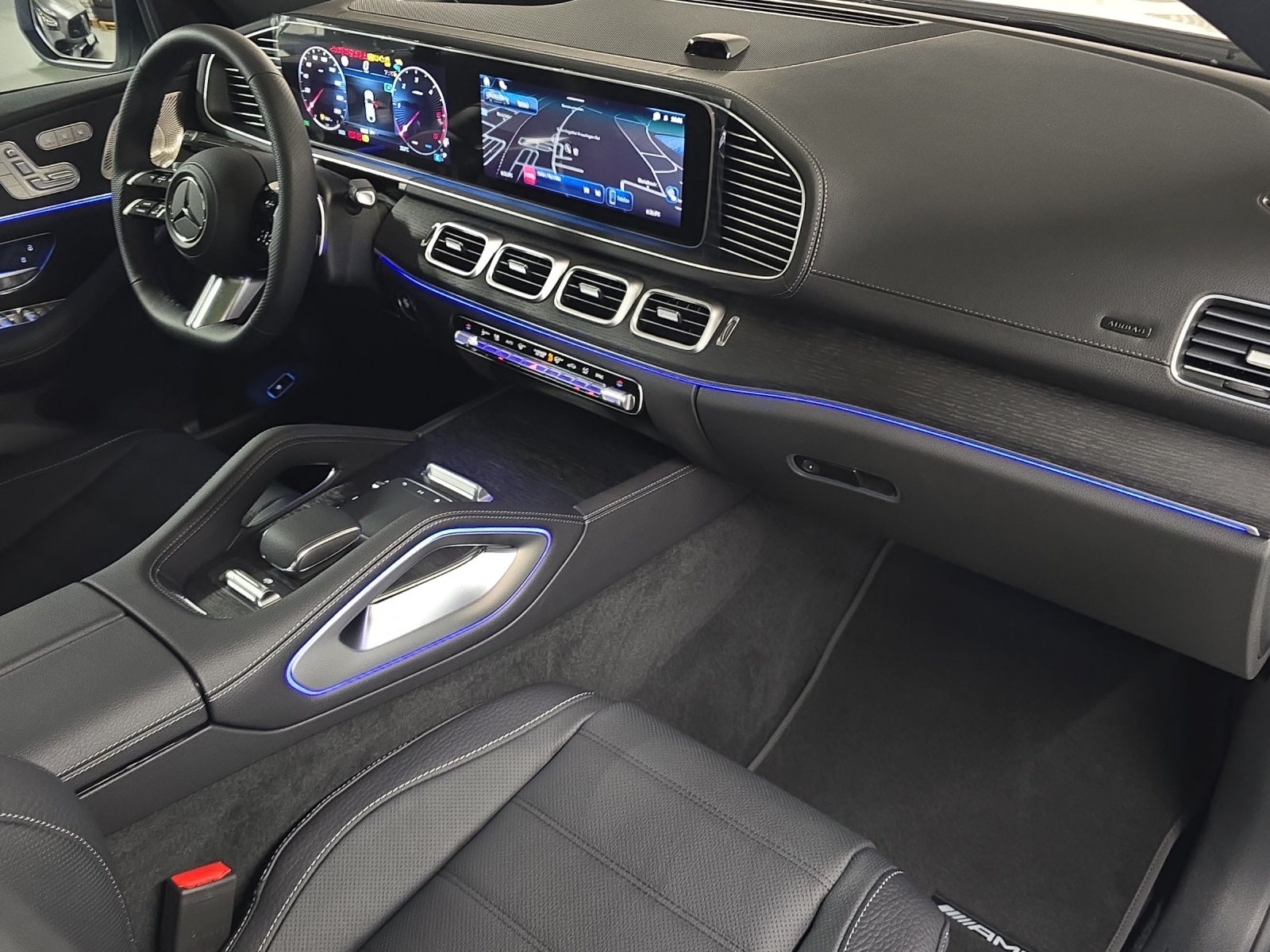 MERCEDES-BENZ GLE 450 d AMG Line 4Matic Coupé-image-11