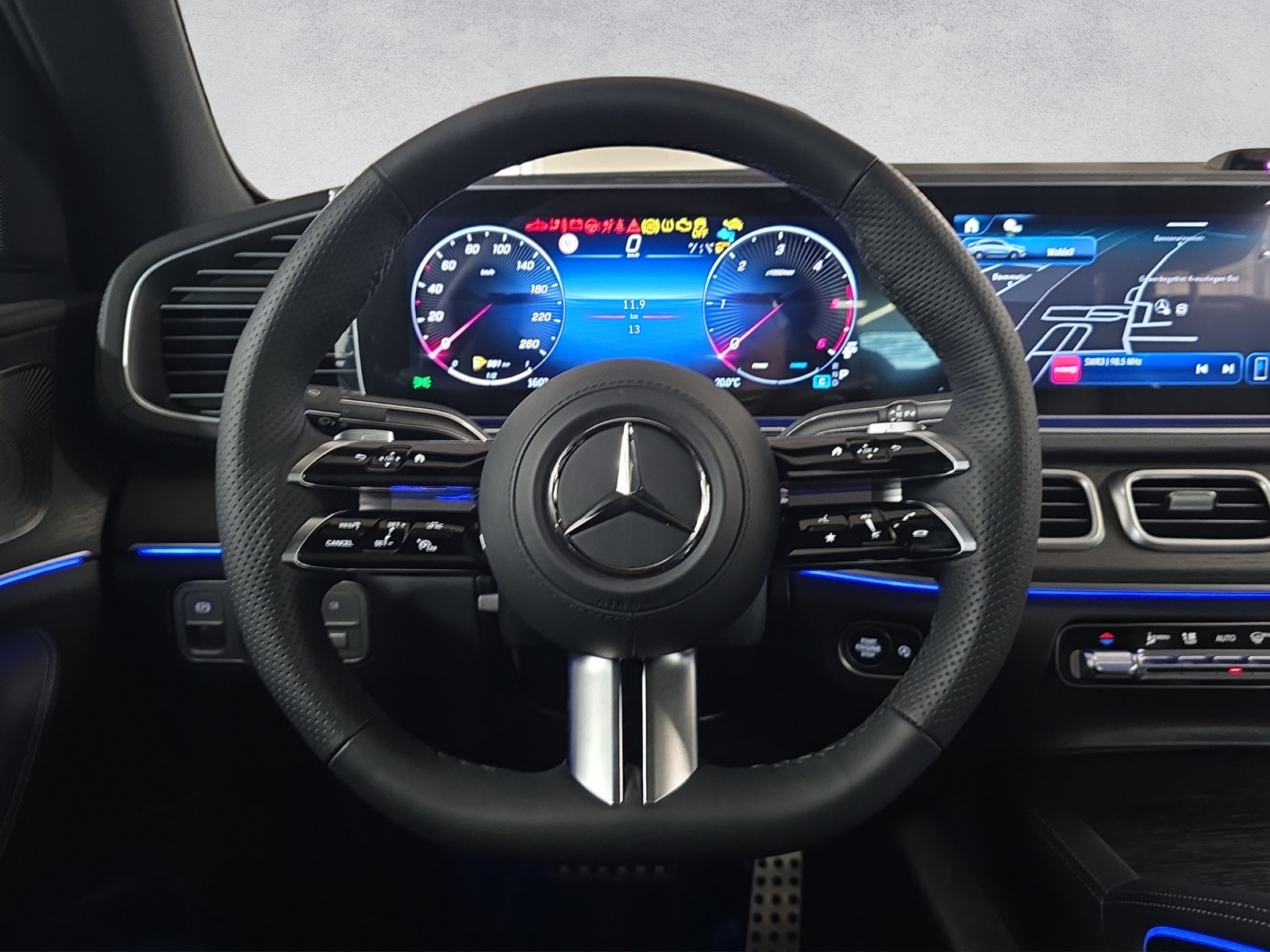 MERCEDES-BENZ GLE 450 d AMG Line 4Matic Coupé-image-12