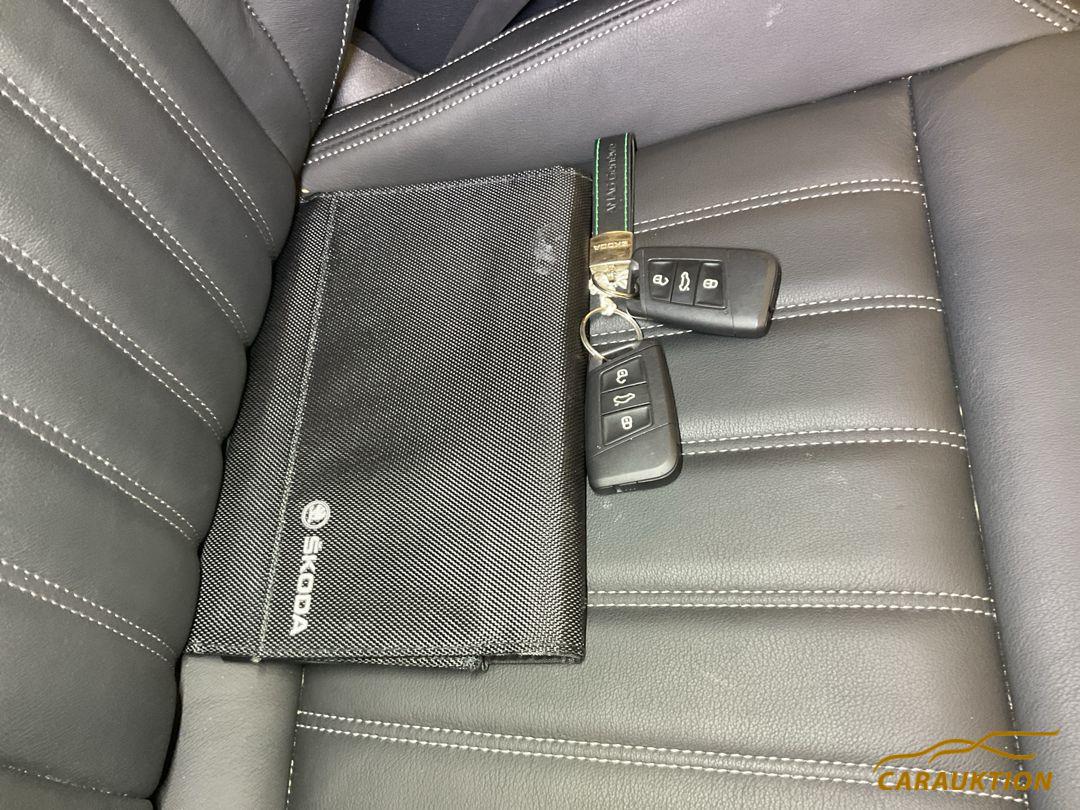 SKODA Karoq 1.5 TSI SportLine DSG-image-4