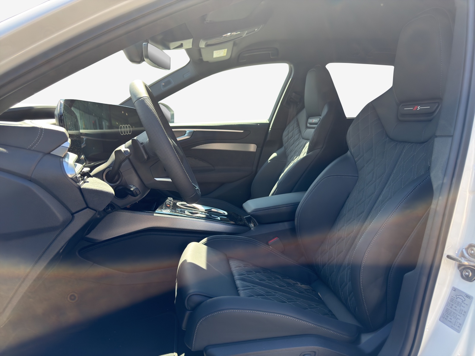 AUDI A6 Avant TFSI quattro 270 kW S tronic-image-7