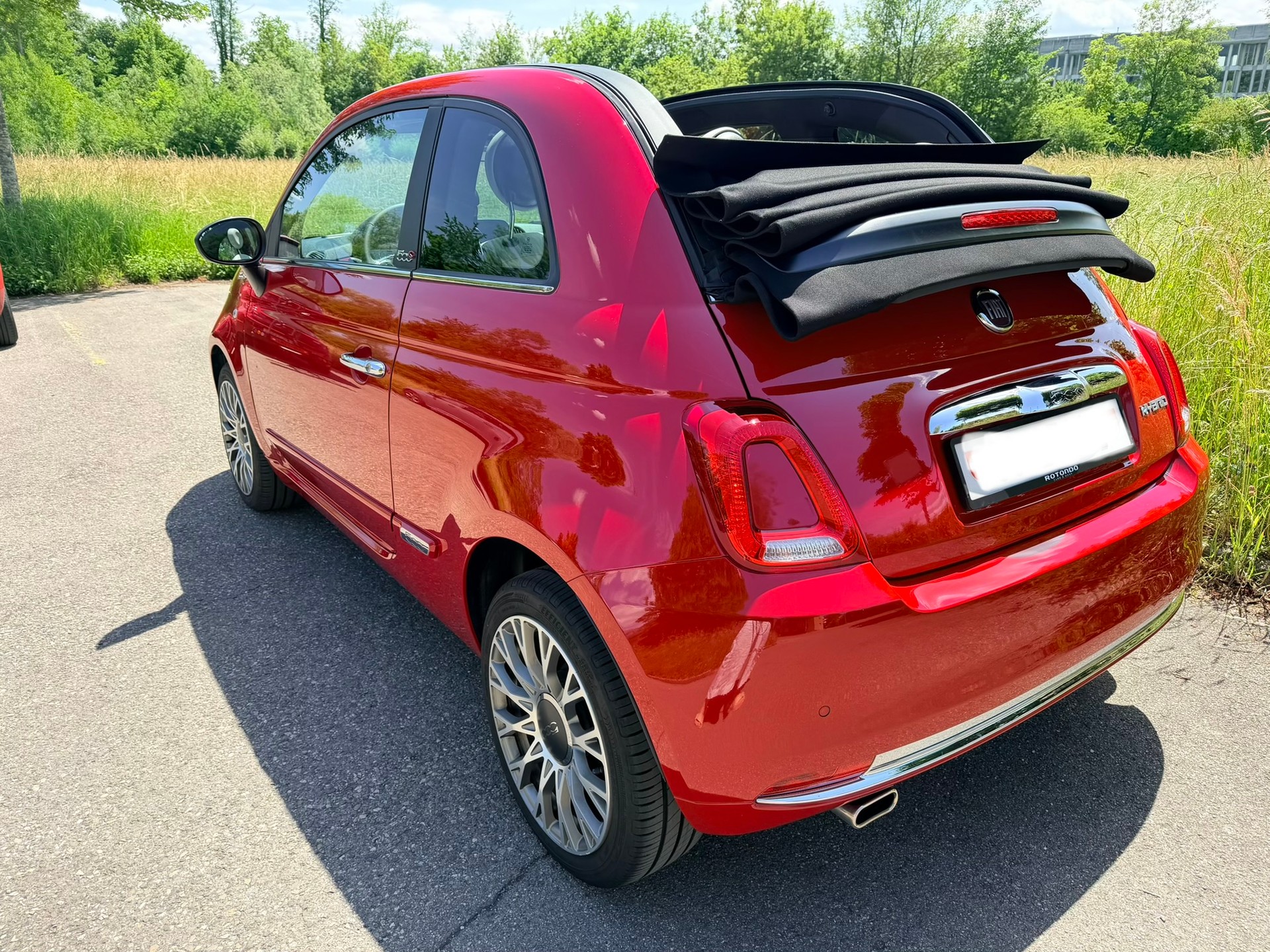 FIAT 1.0 Hybrid Dolcevita-image-0
