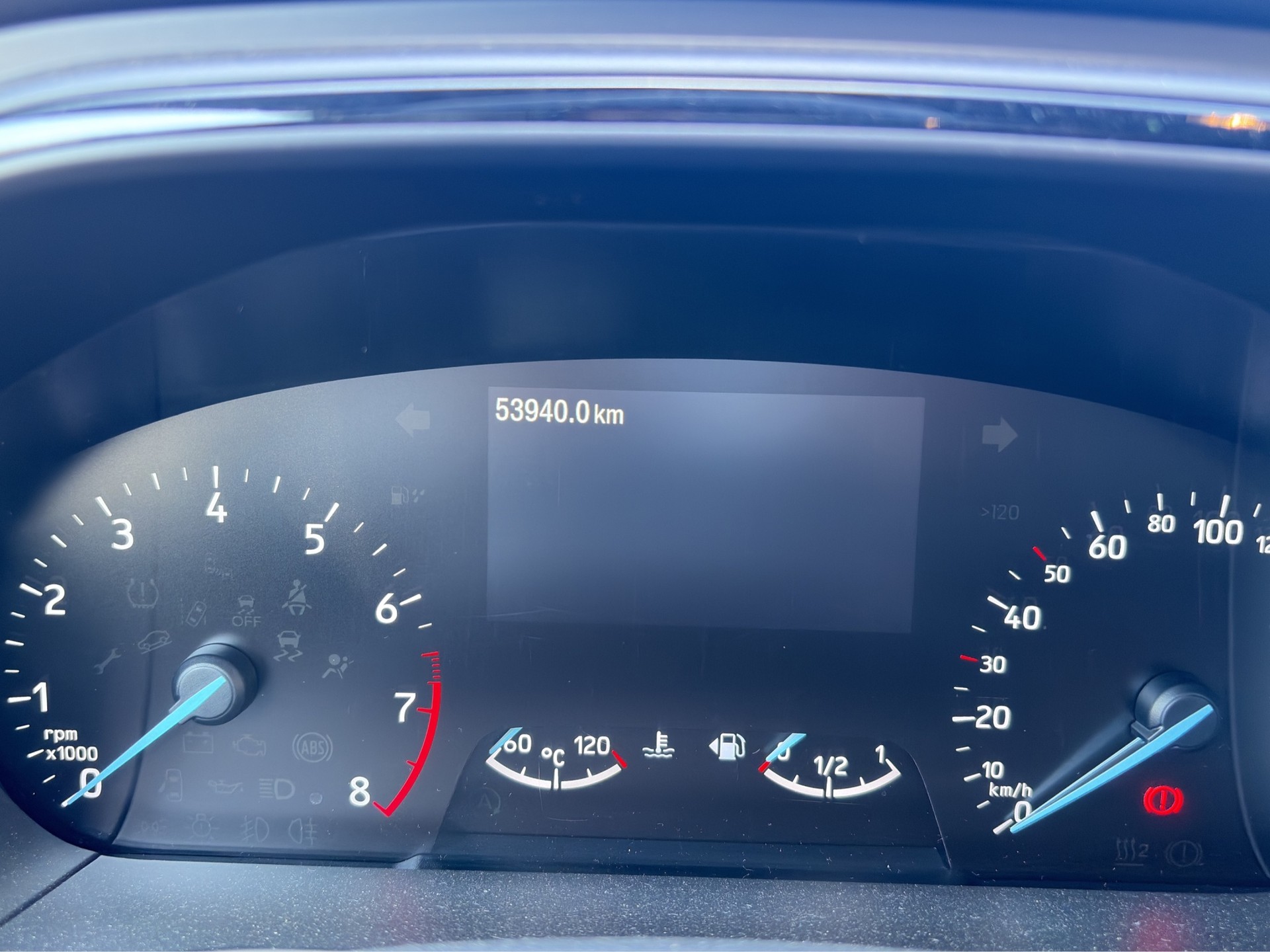 FORD Focus 1.0 MHEV ST-Line-image-13