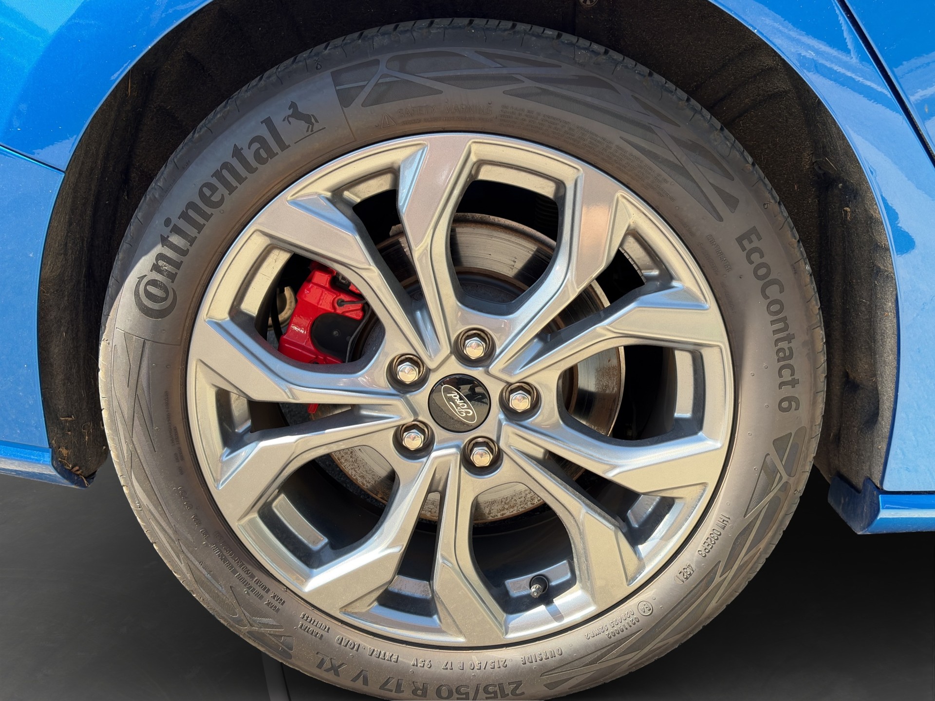 FORD Focus 1.0 MHEV ST-Line-image-14