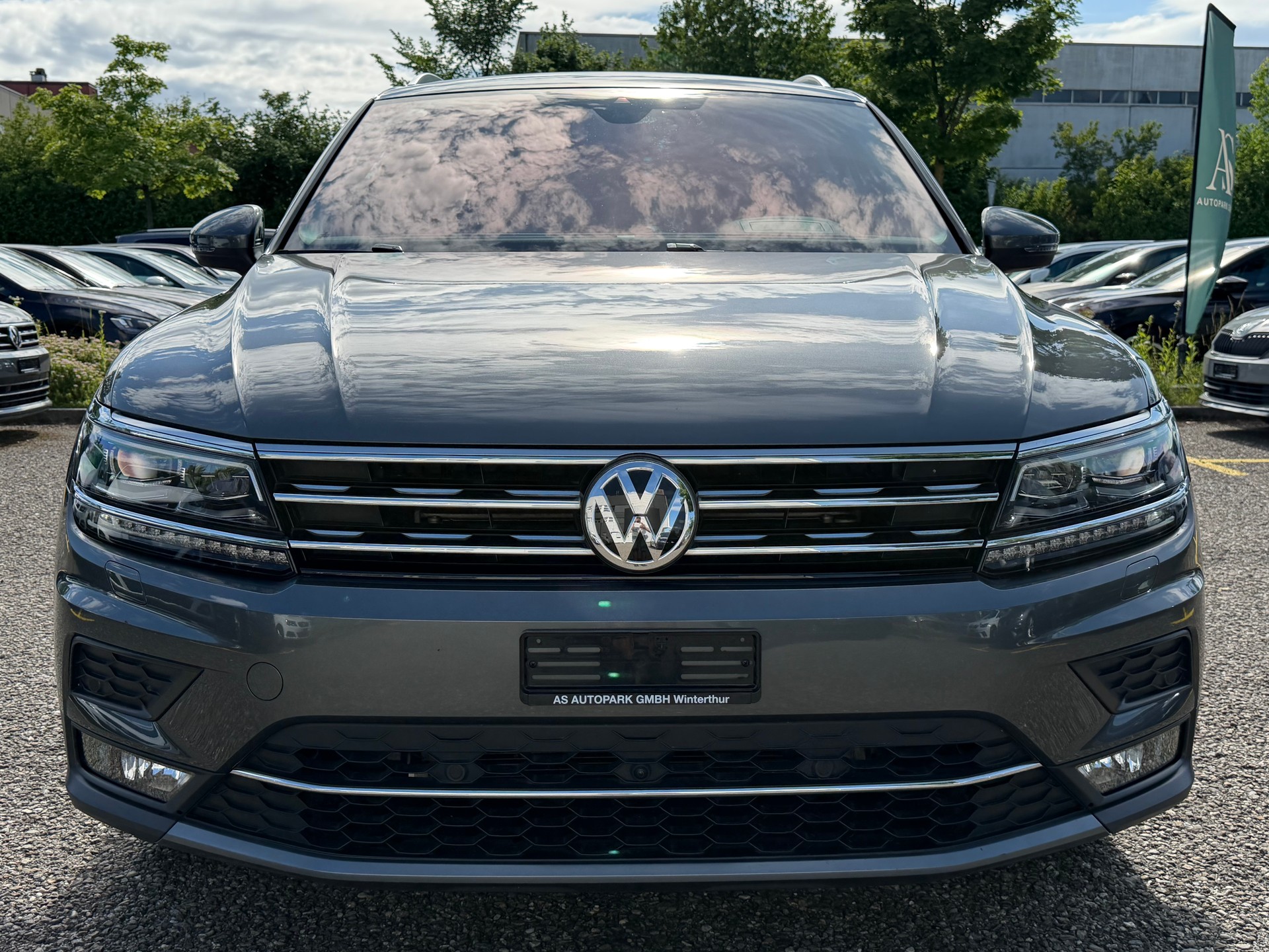 VW Tiguan 2.0TSI Highline 4Motion DSG-image-1
