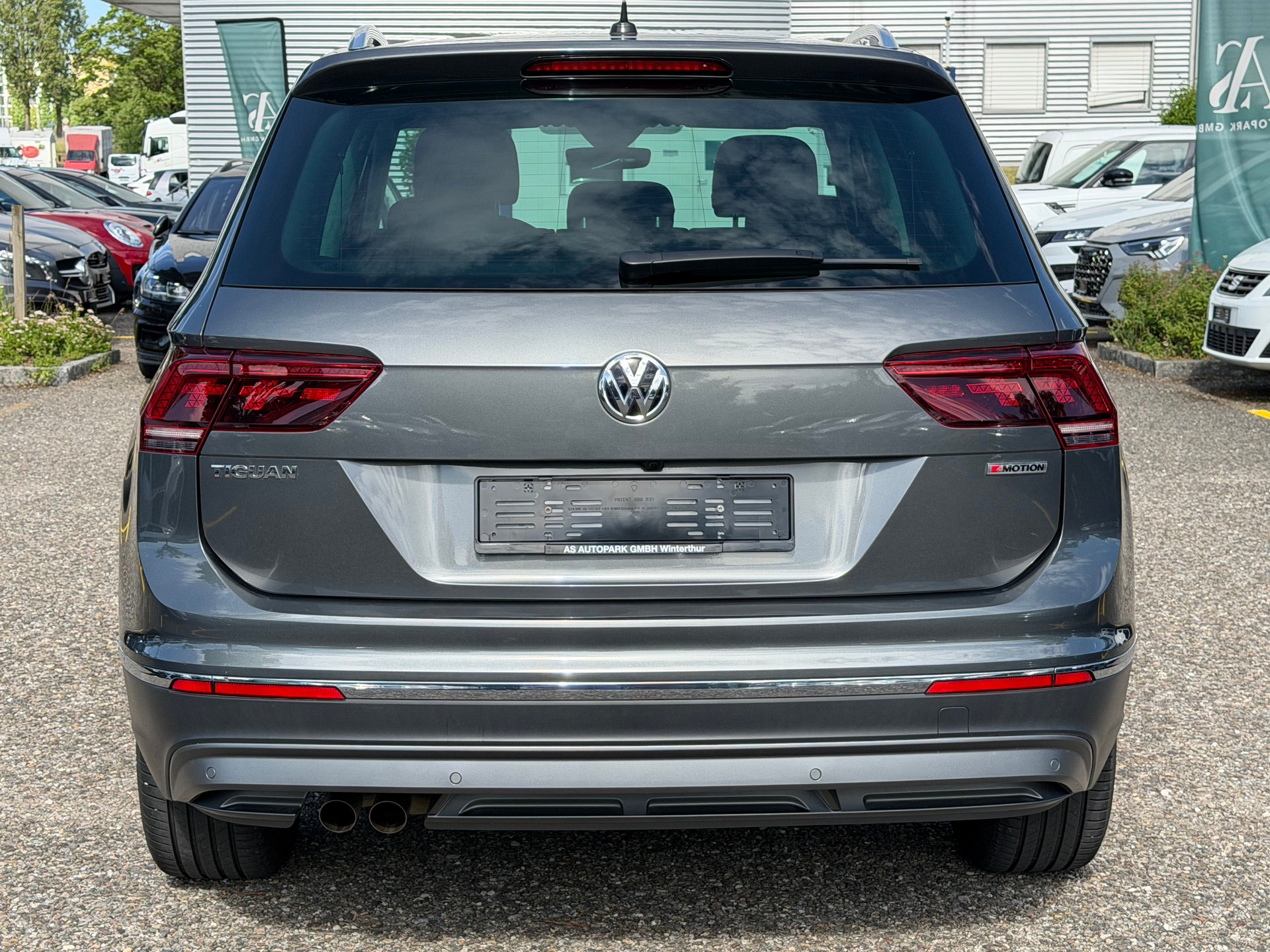 VW Tiguan 2.0TSI Highline 4Motion DSG-image-5