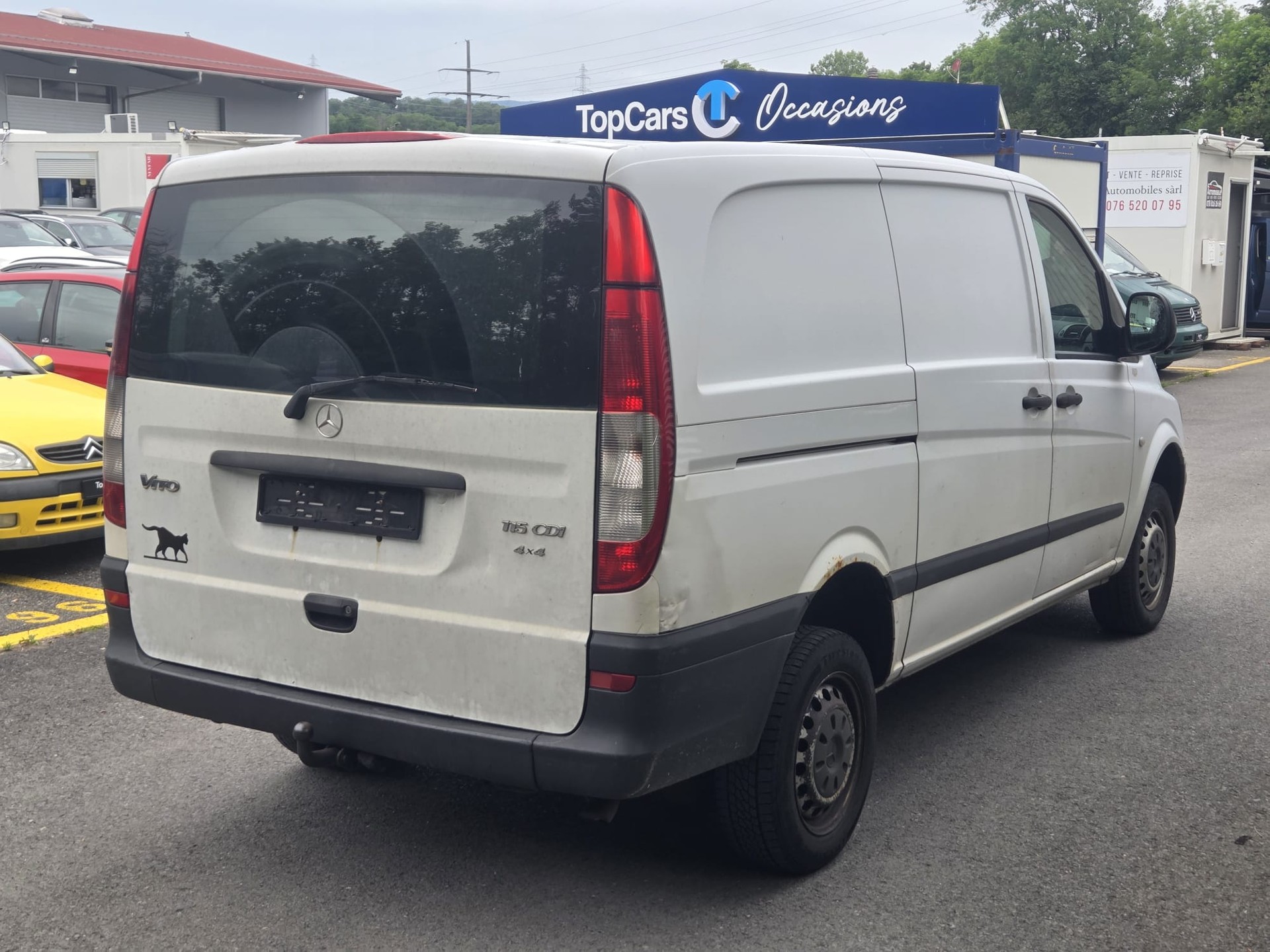 MERCEDES-BENZ Vito 115 CDI ** Automat ** AHK ** Crochet d'attelage 2500kg ** 4X4-image-1