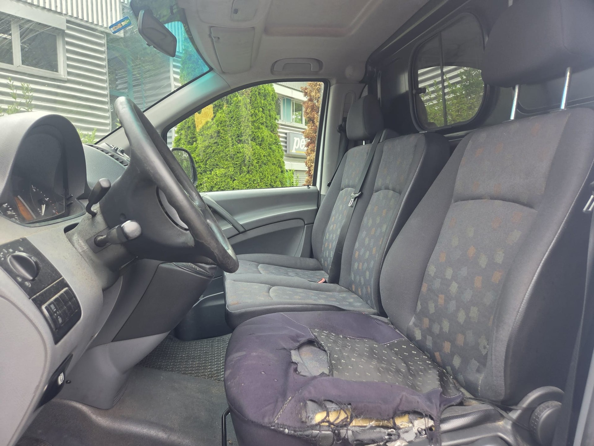 MERCEDES-BENZ Vito 115 CDI ** Automat ** AHK ** Crochet d'attelage 2500kg ** 4X4-image-8