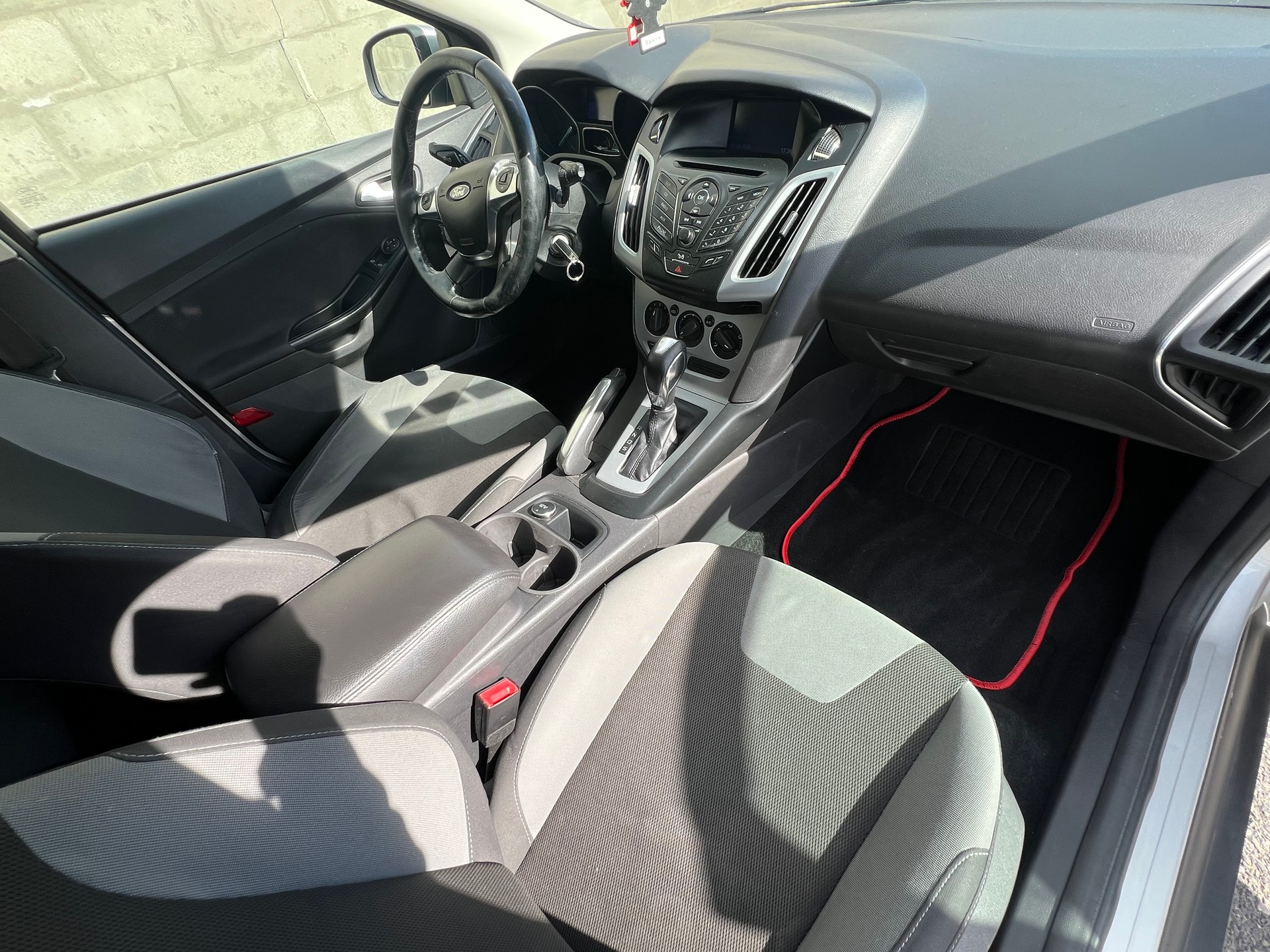 FORD Focus 2.0 TDCi Trend PowerShift-image-7