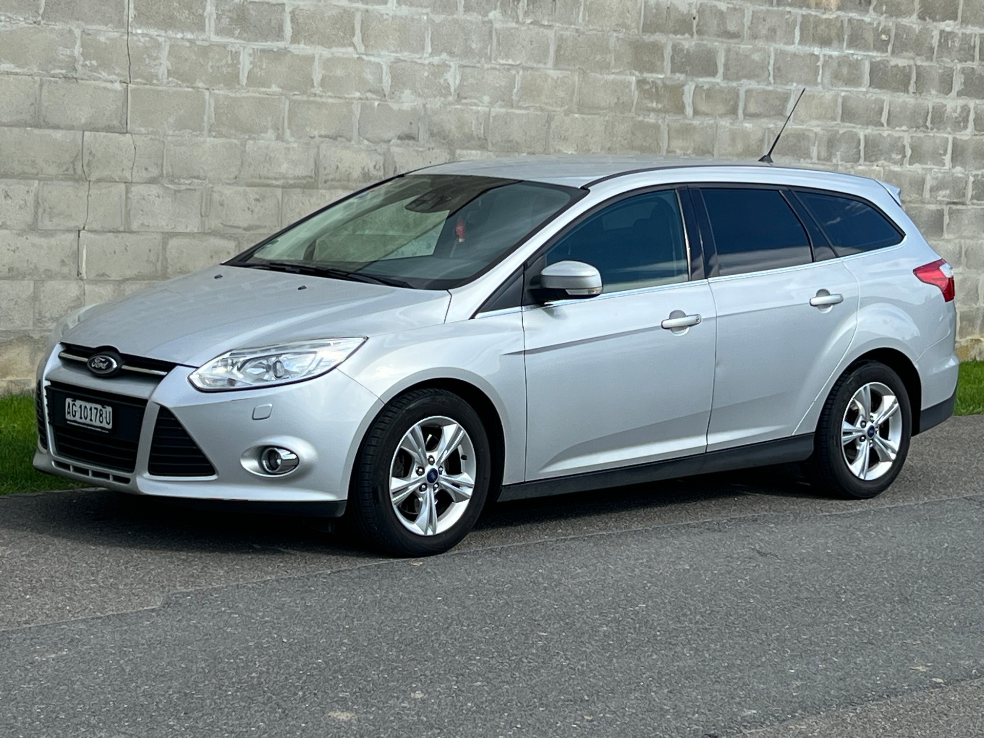 FORD Focus 2.0 TDCi Trend PowerShift-image-0