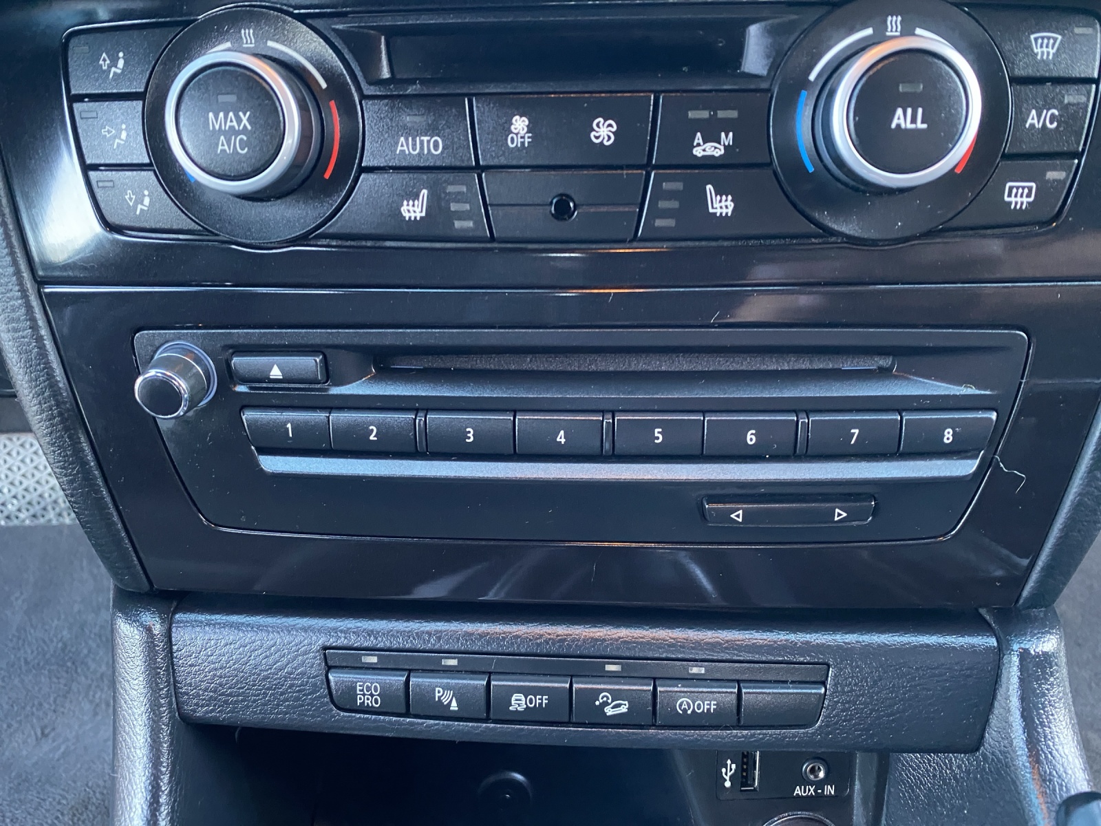 BMW X1 xDrive 25d 2.0-Diesel 218-PS Allrad (4x4) Automat *M-Paket* Vollausstattung-image-19