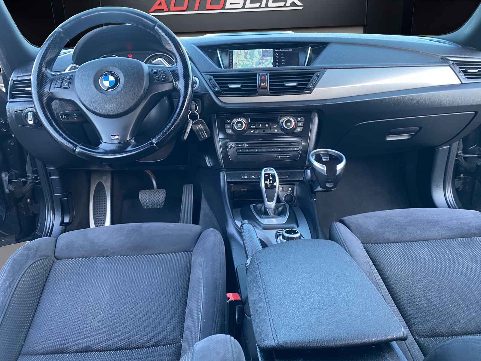 BMW X1 xDrive 25d 2.0-Diesel 218-PS Allrad (4x4) Automat *M-Paket* Vollausstattung-image-7