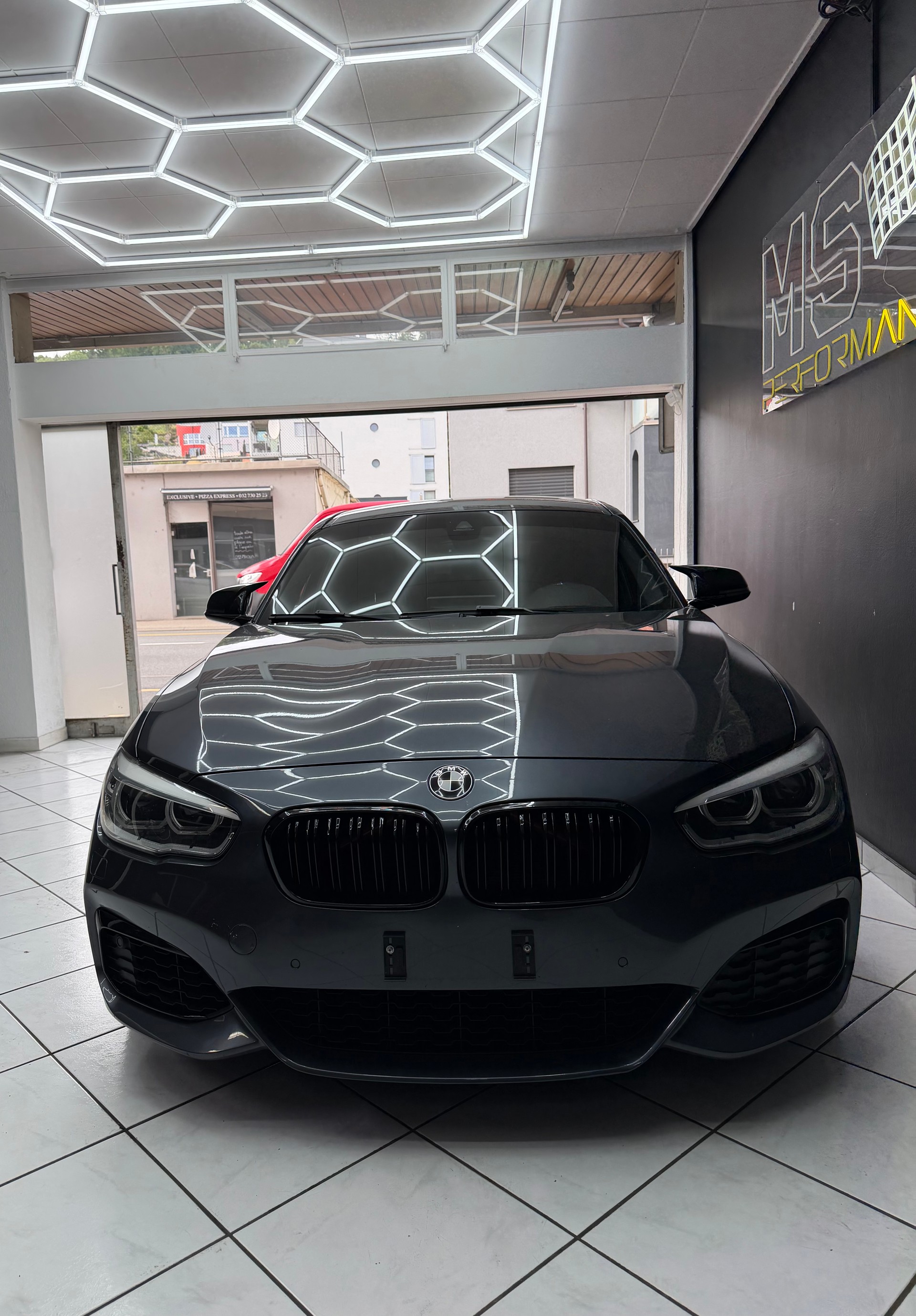 BMW M140i xDrive-image-1