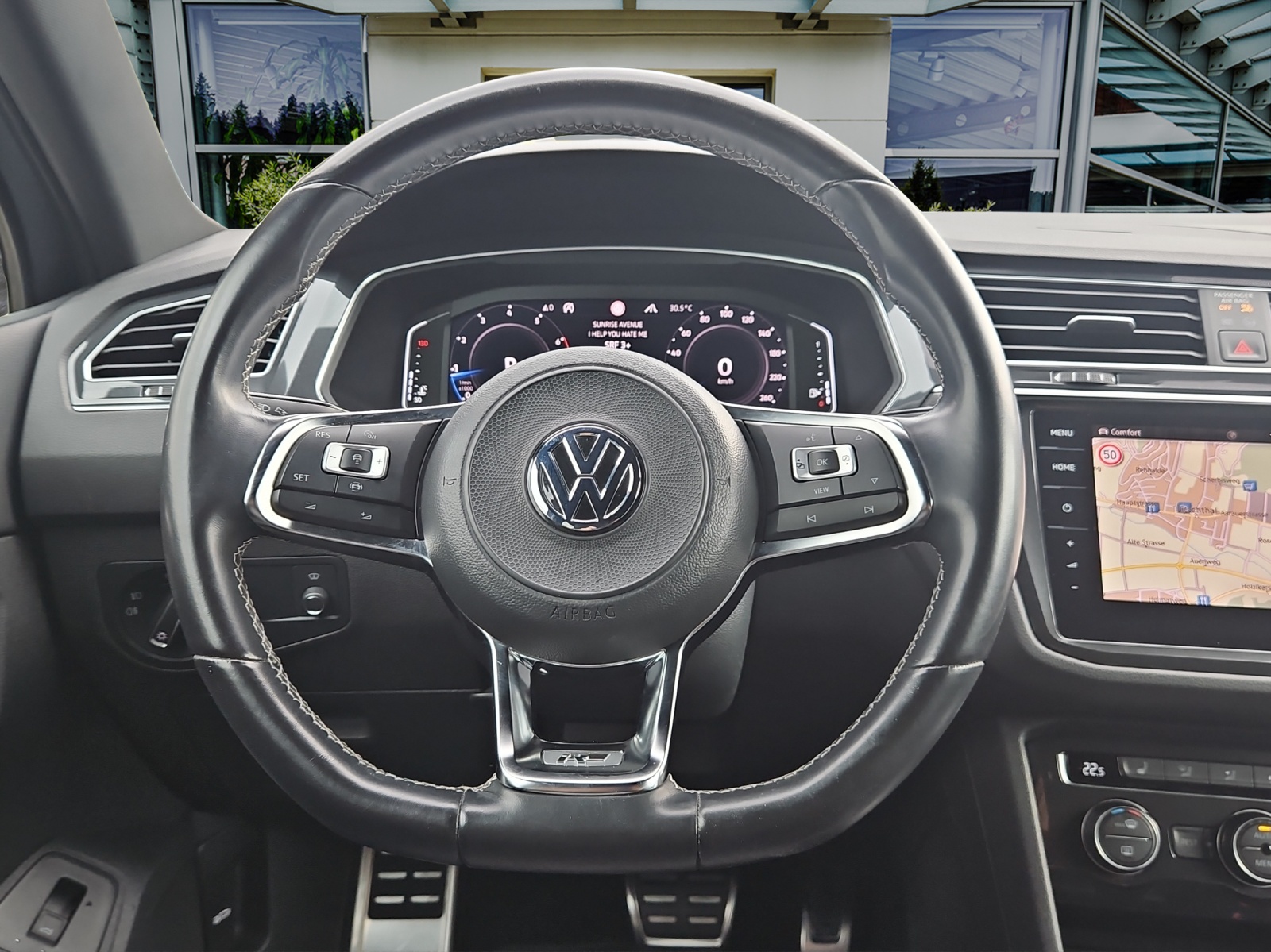 VW Tiguan 2.0TSI Highline 4Motion DSG-image-11