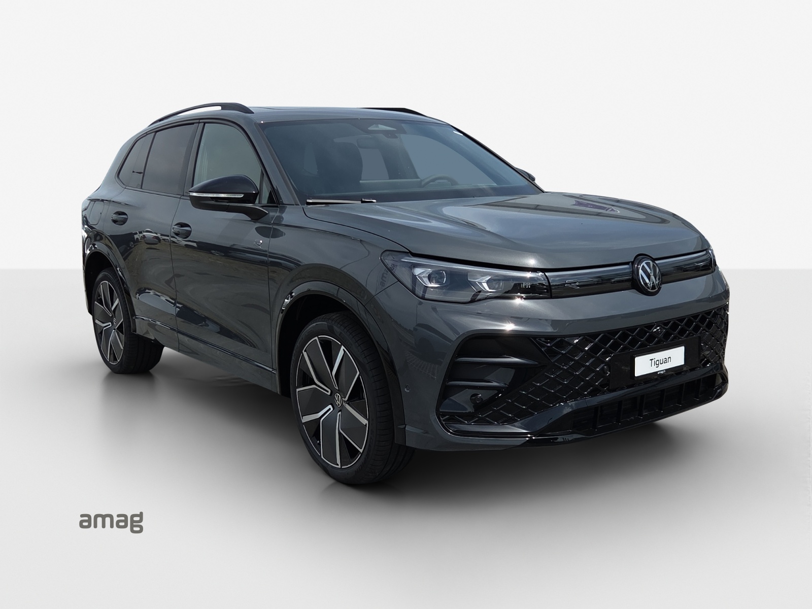 VW Tiguan 2.0 TSI DSG R-Line 4Motion-image-5