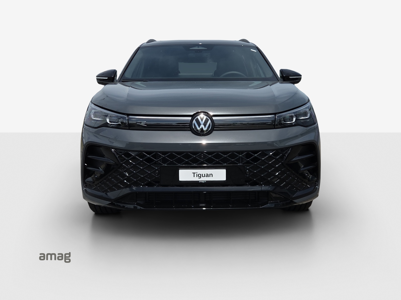 VW Tiguan 2.0 TSI DSG R-Line 4Motion-image-6
