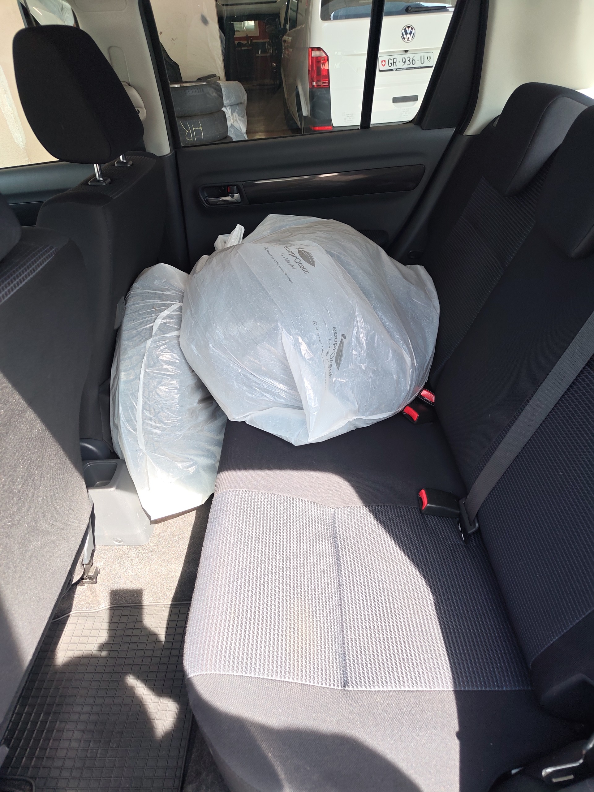 SUZUKI Swift 1.3i 16V GL 4x4-image-10