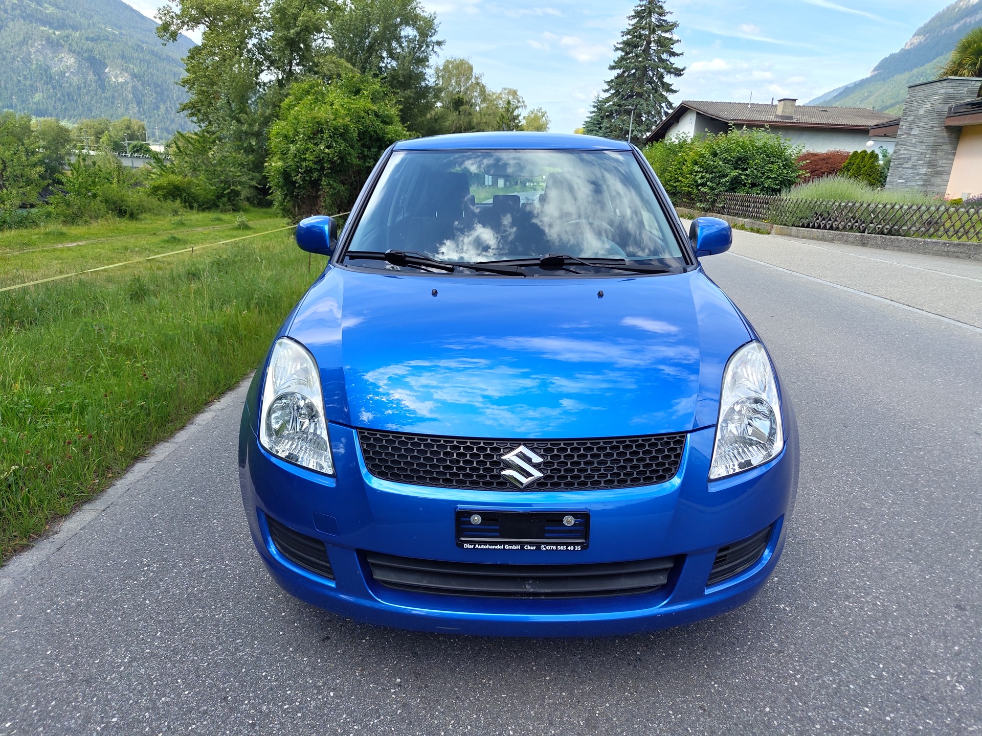 SUZUKI Swift 1.3i 16V GL 4x4-image-0