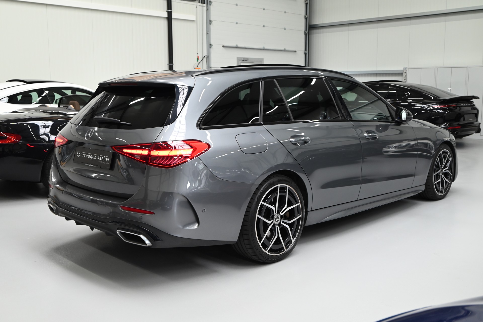 MERCEDES-BENZ C 300 d T AMG Line-image-7