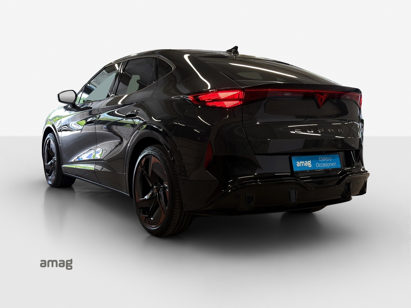 CUPRA Tavascan Type 9 77 kWh Adrenaline-image-2