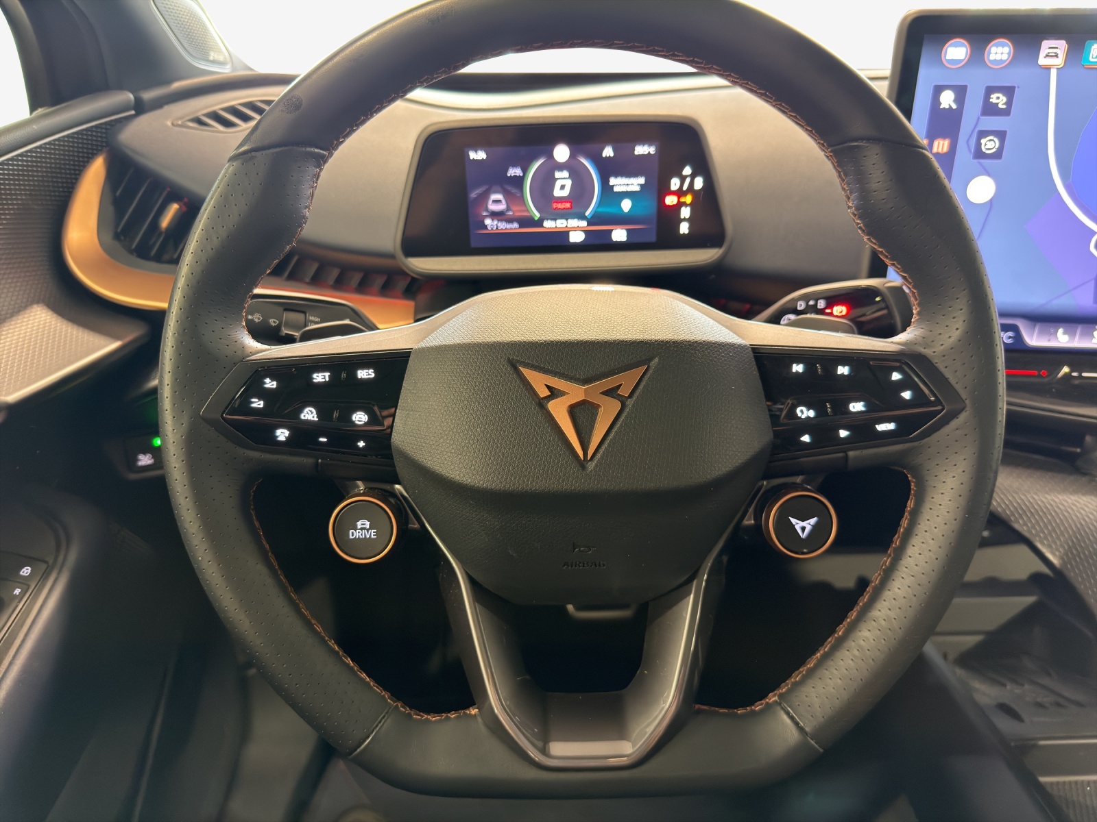 CUPRA Tavascan Type 9 77 kWh Adrenaline-image-10