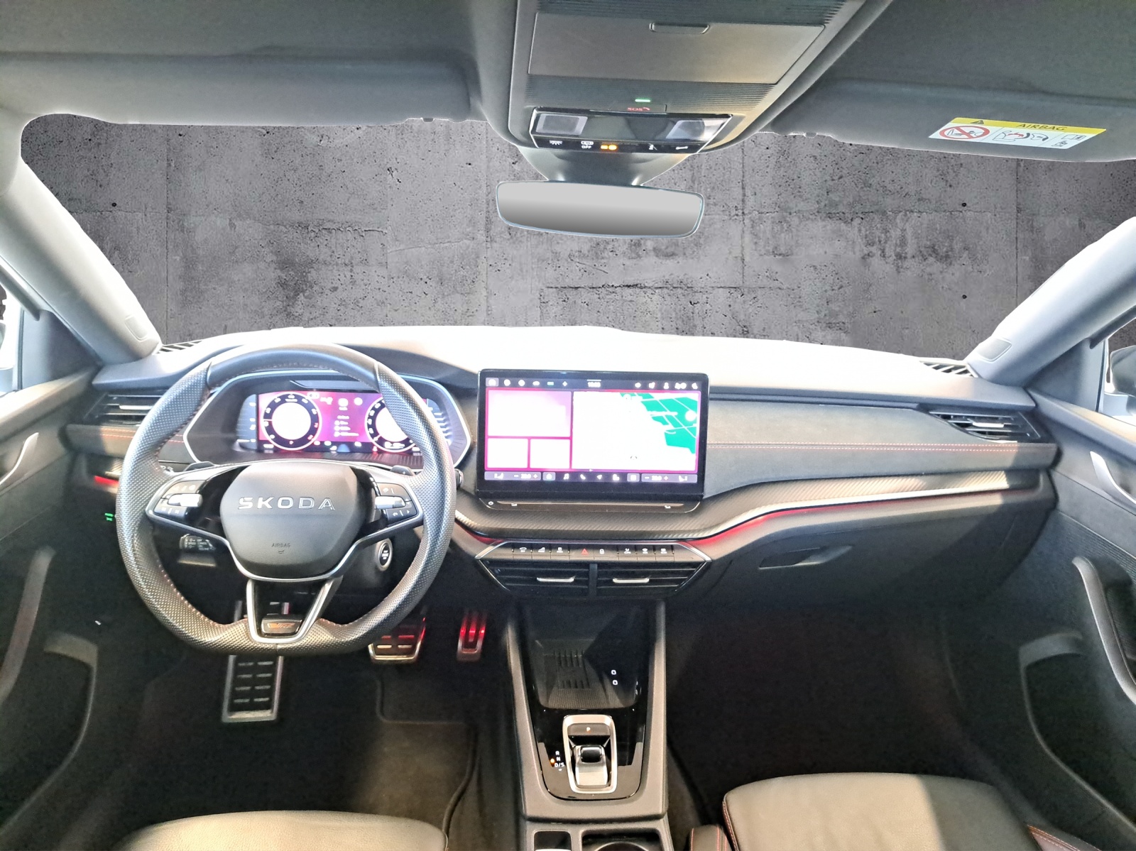 SKODA Octavia Combi 2.0 TSI RS DSG 265 PS-image-10